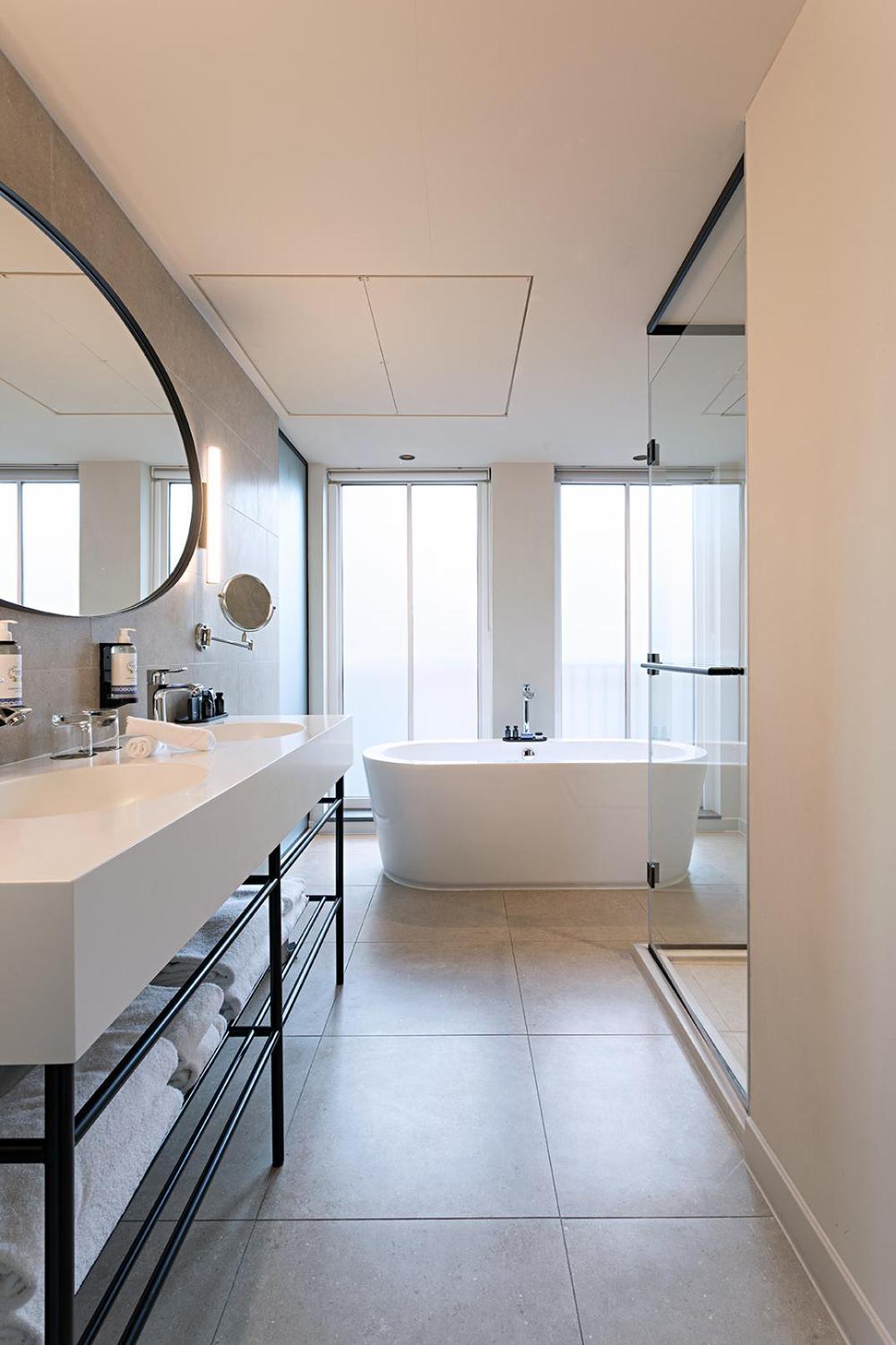 Premium Room River View