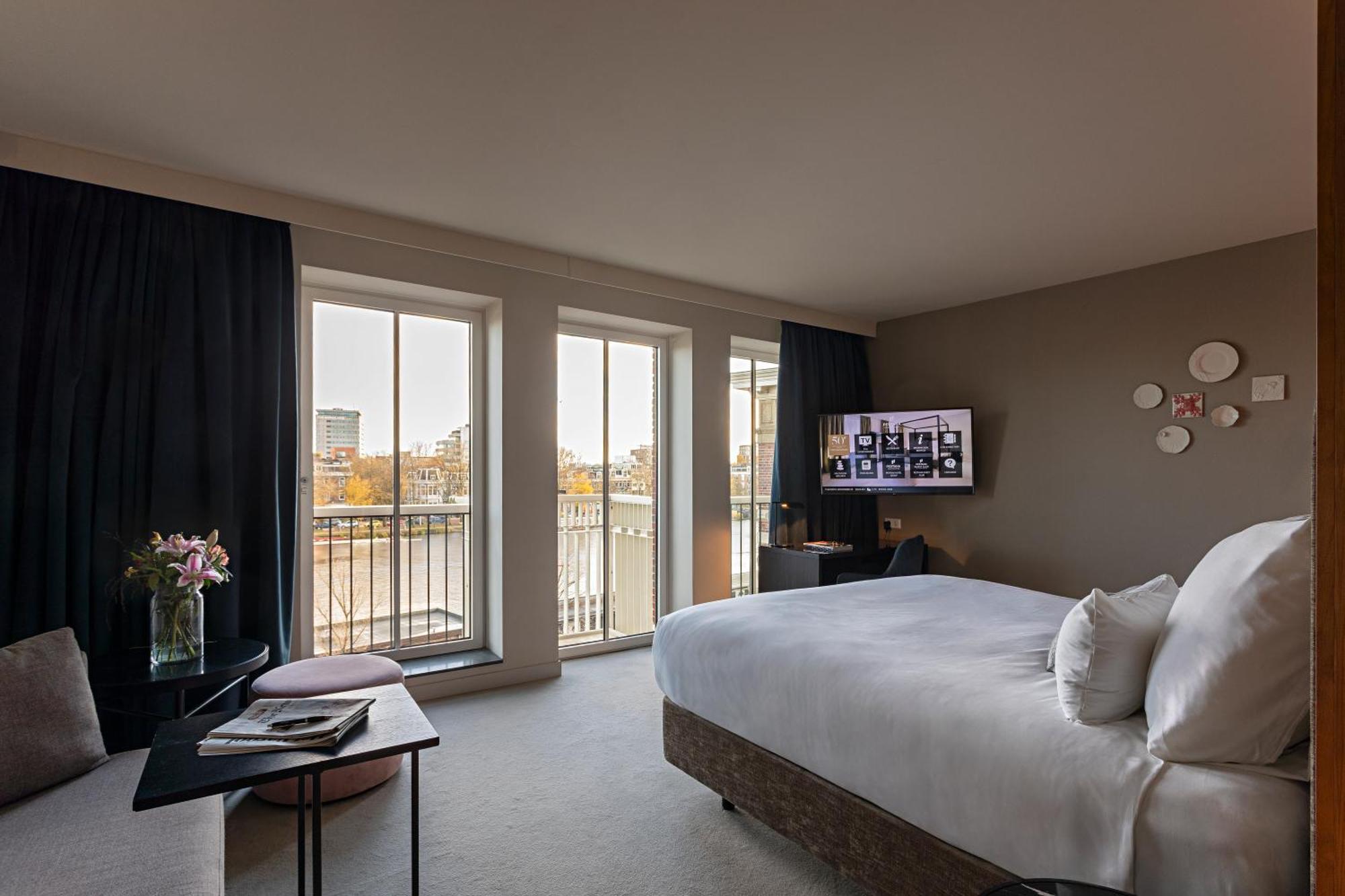 Premium Room River View