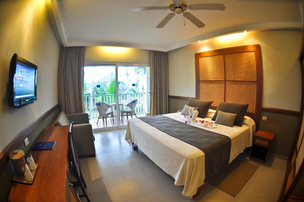 Superior Twin Room Garden View