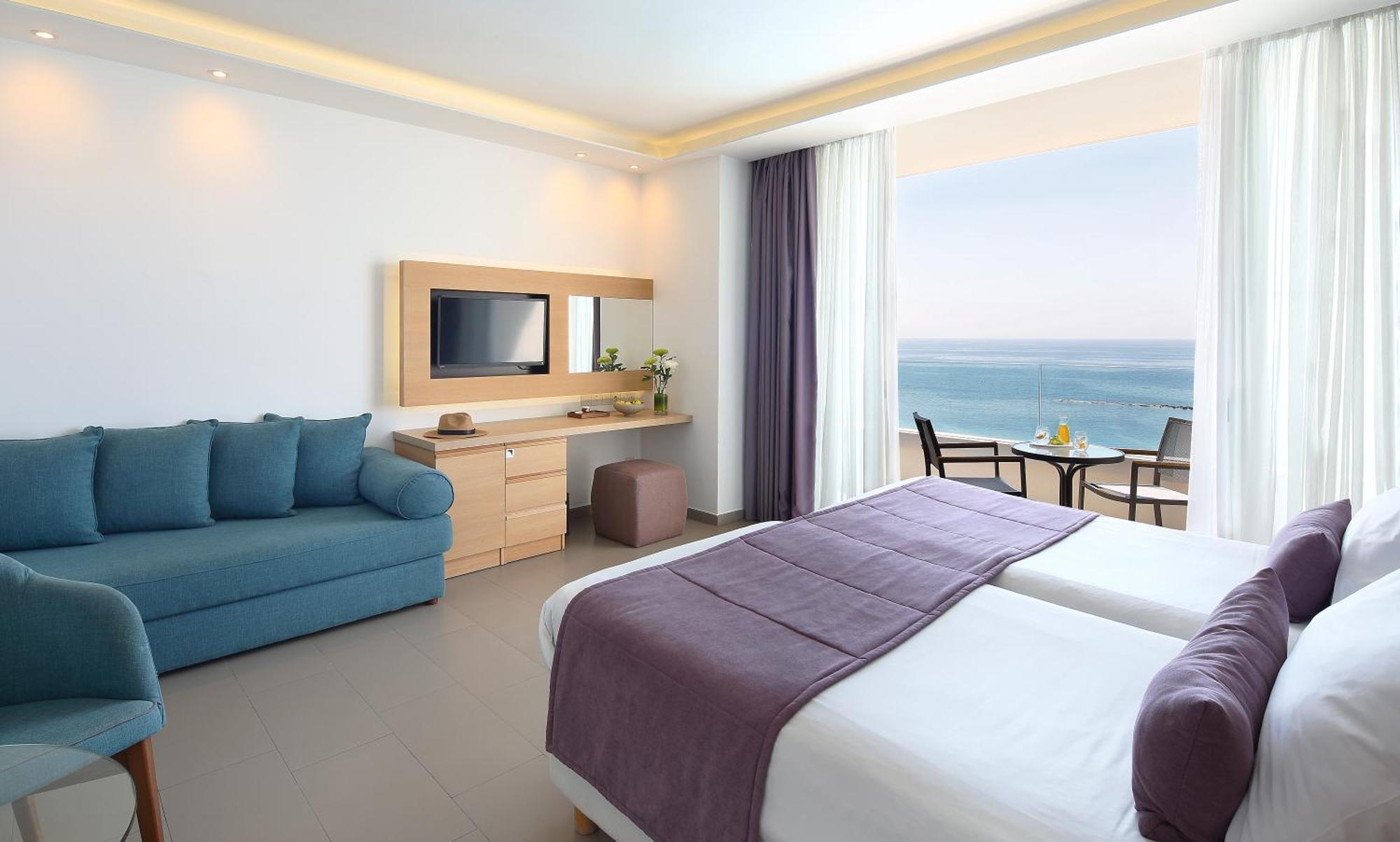 Family Room Sea View