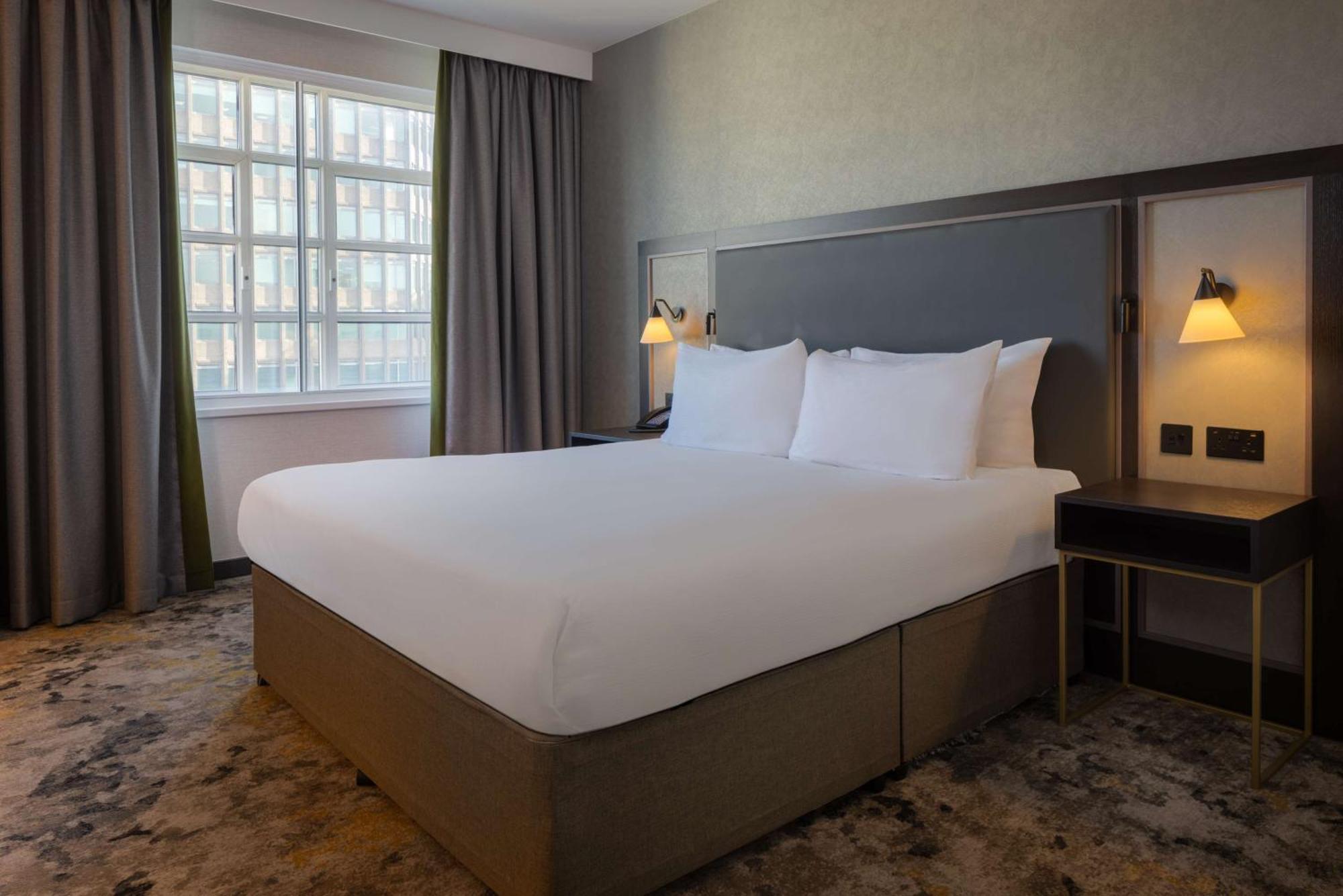King Executive Suite