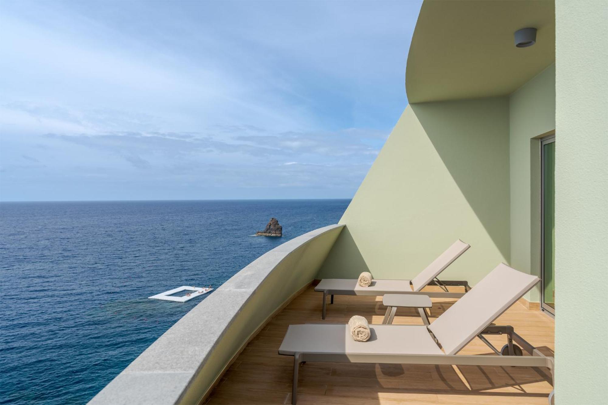 Triple Suite Sea View