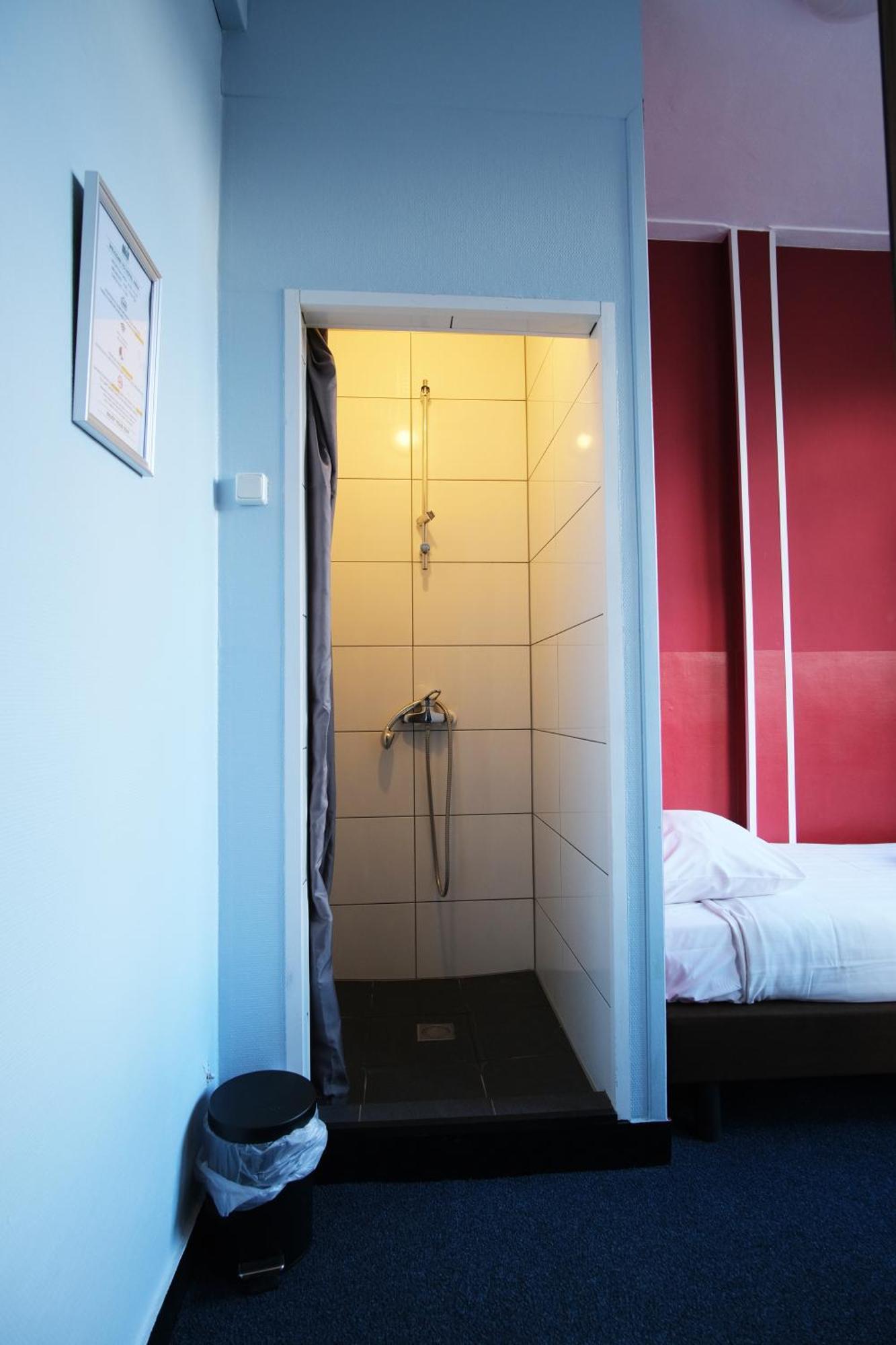 Single Room Balcony