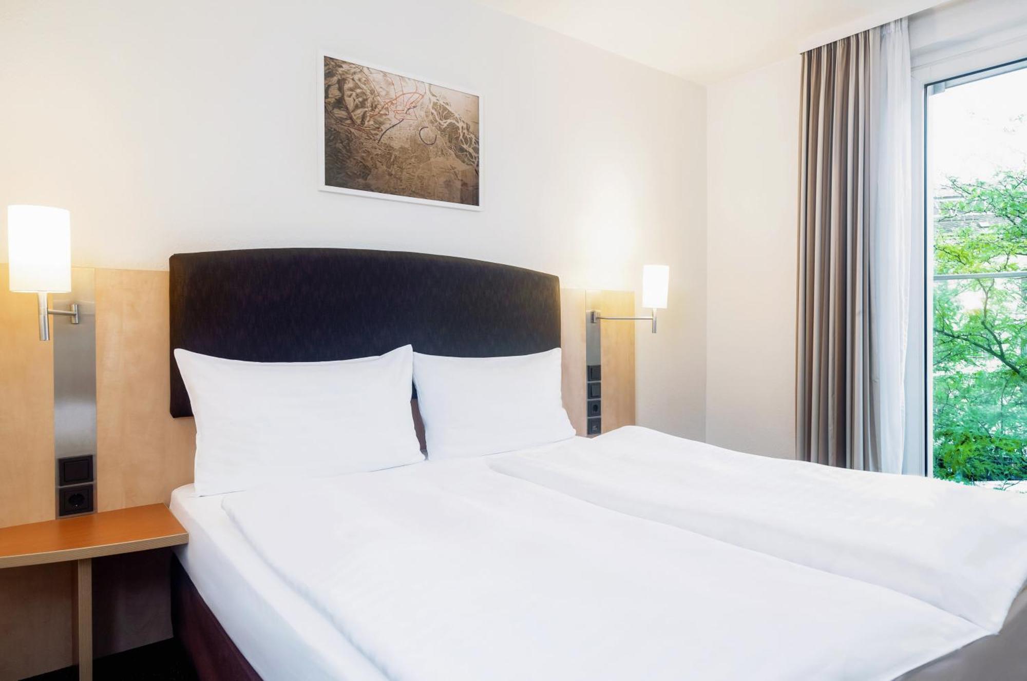 Standard Double Room,1516439341:JPEG