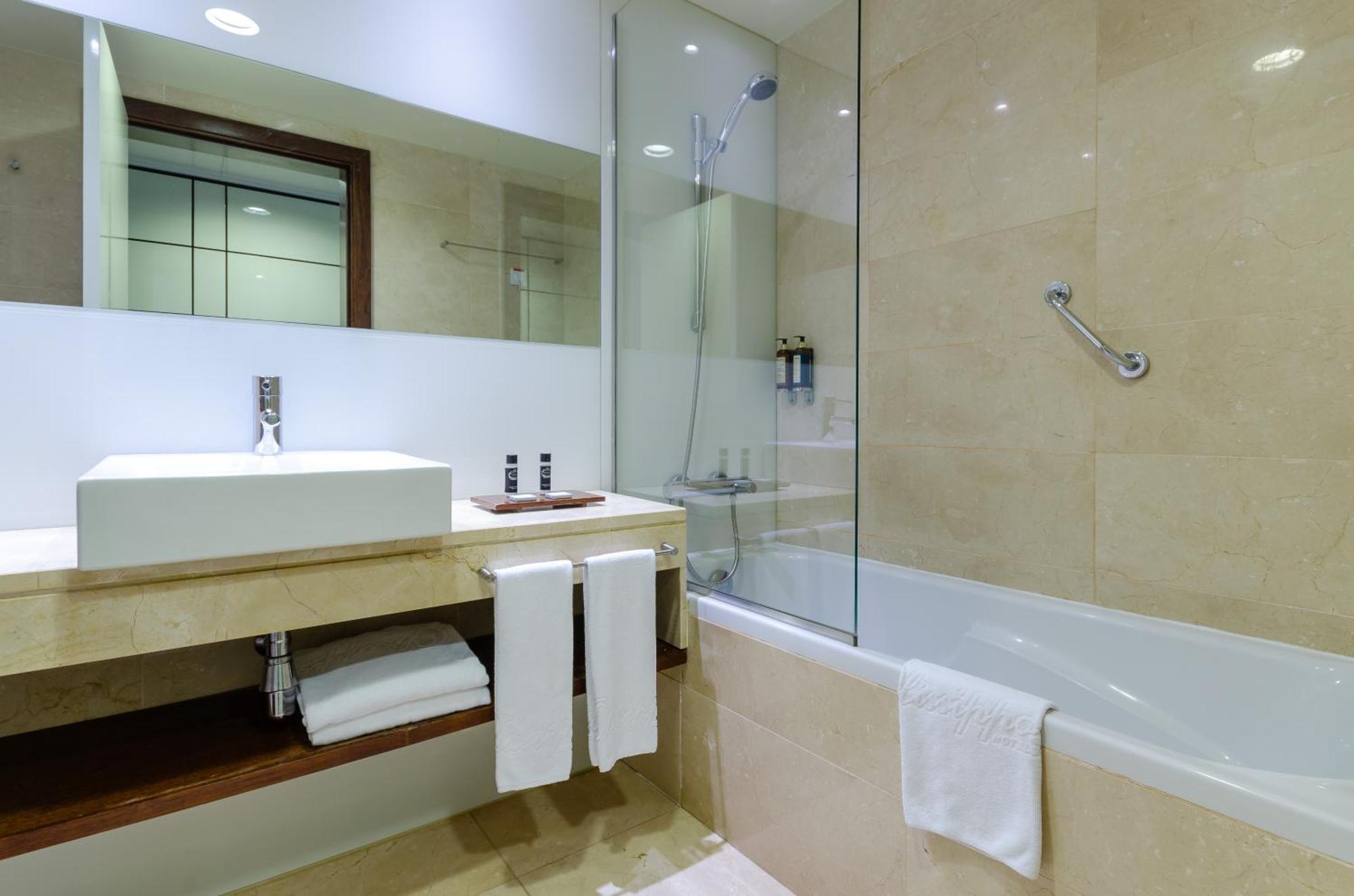Double or Twin Room Extra Bed
