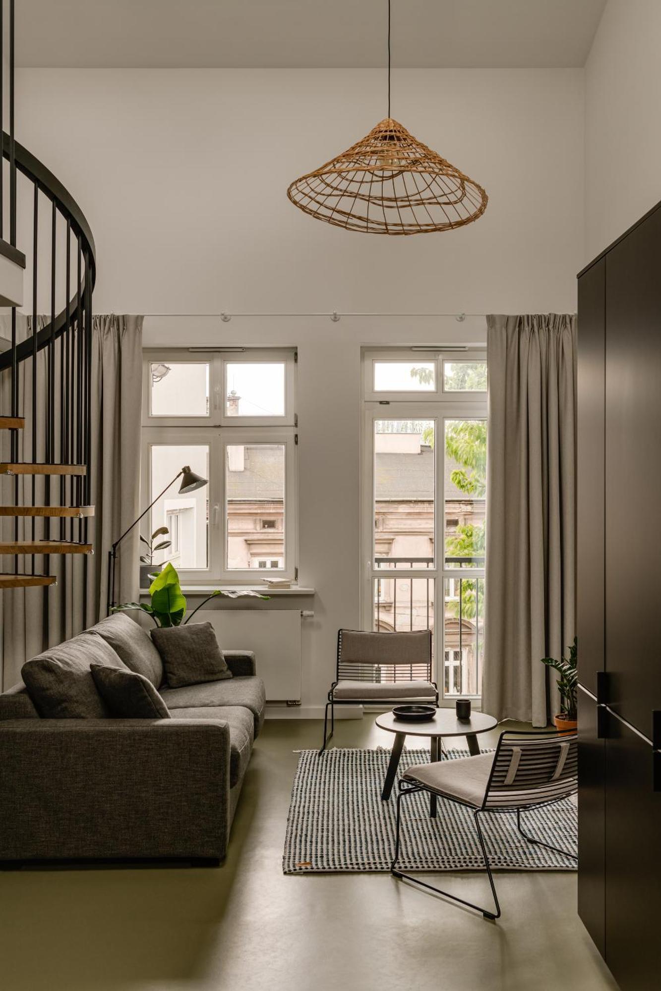 Apartament z 3 sypialniami i antresolą