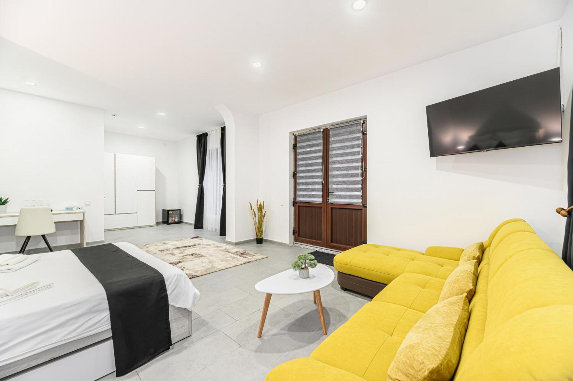 Superior Family Room