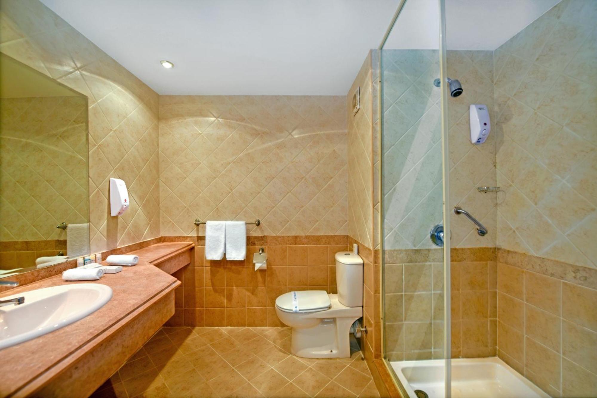Standard Double Room,1521329320:JPEG