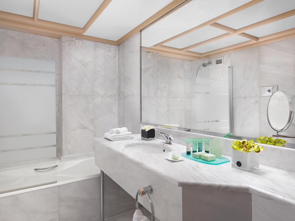 Deluxe Room,1273240627:JPEG