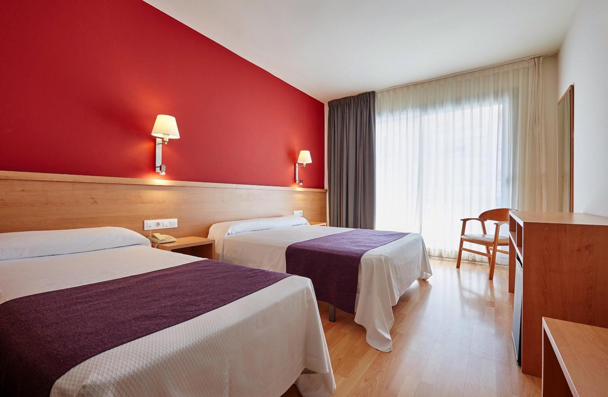 Double Room with Extra Bed (3 Adults)