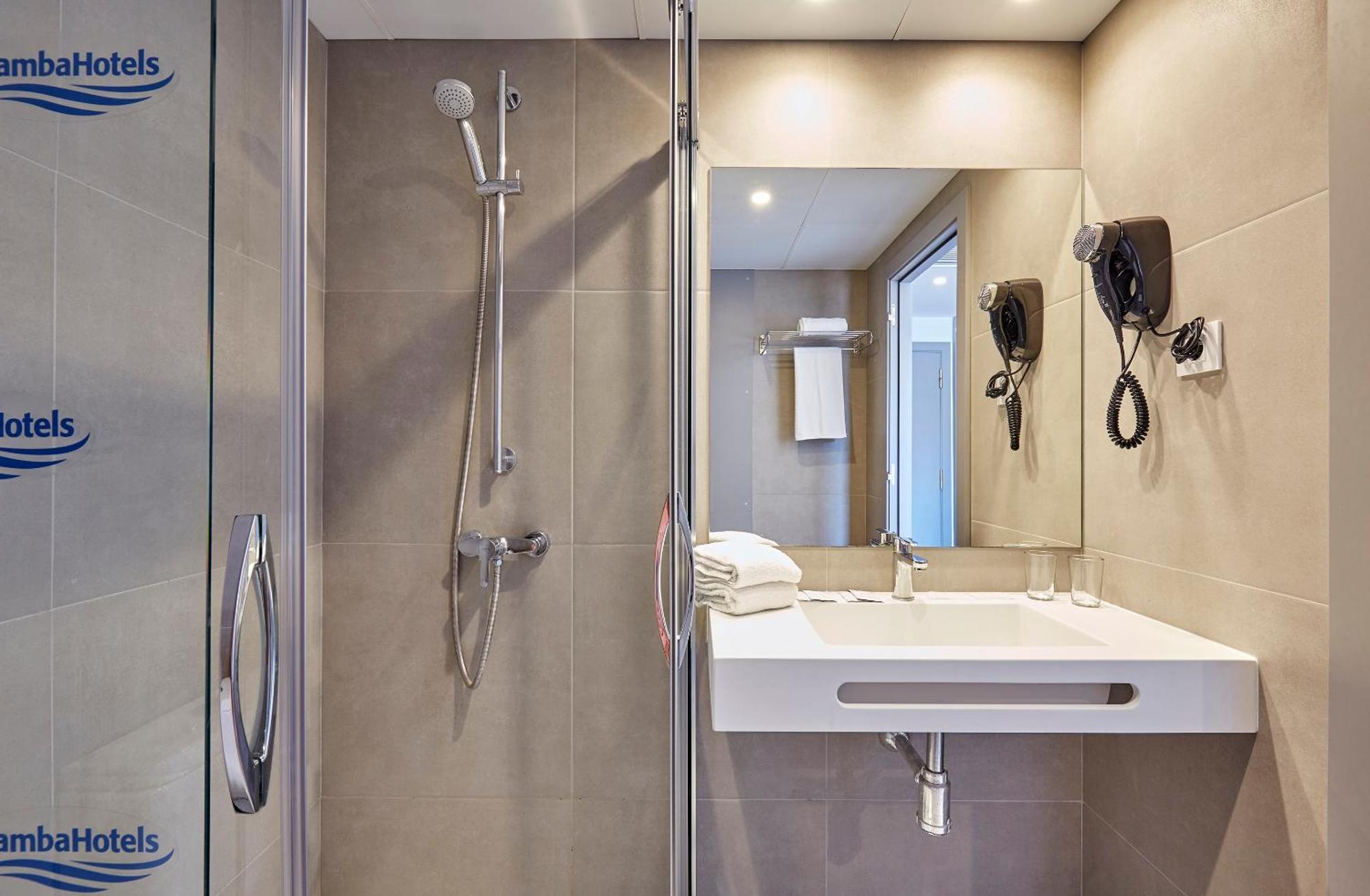 Single Room,1526215018:JPEG