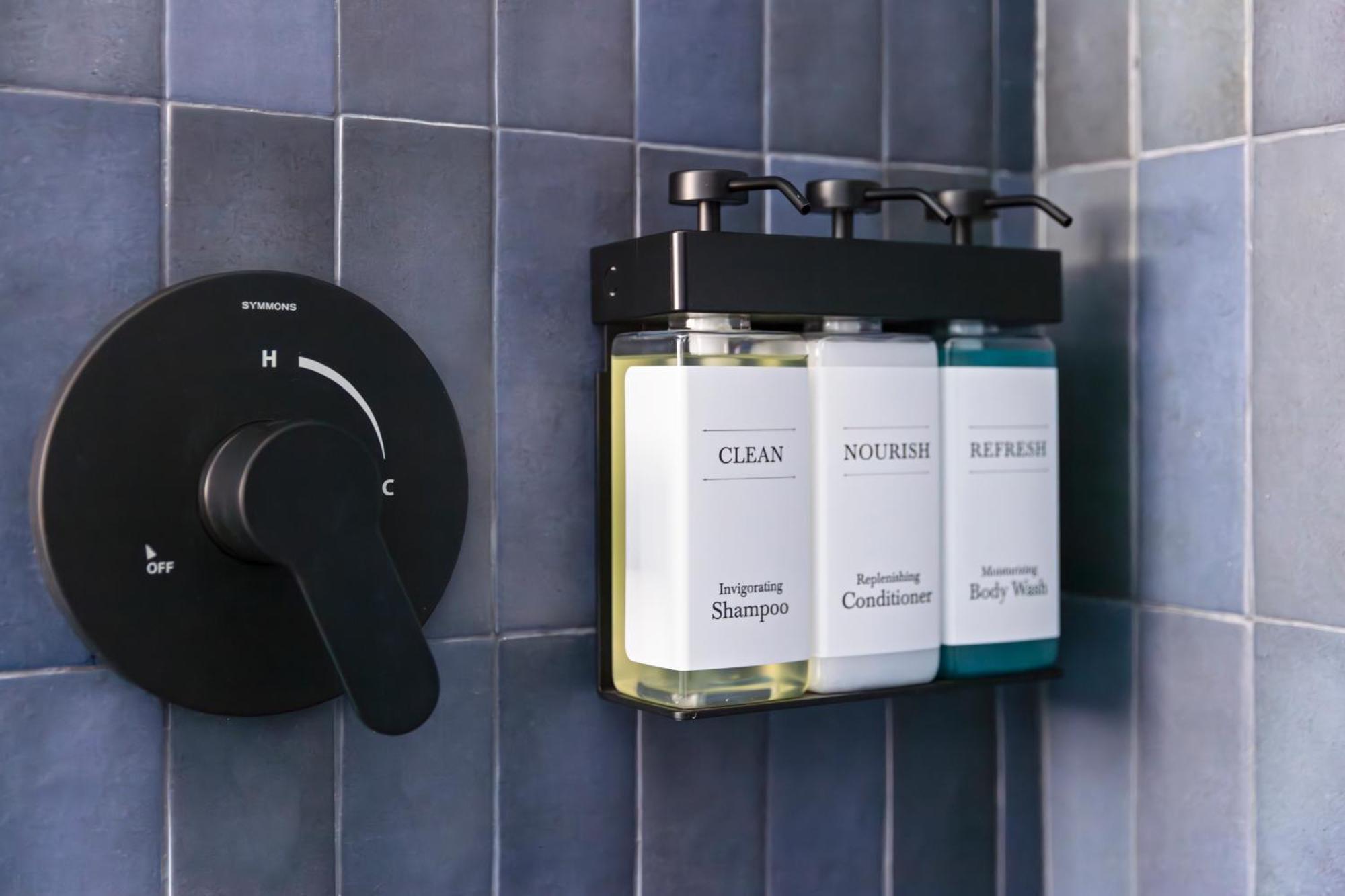 Standard Queen Room,1526330830:JPEG