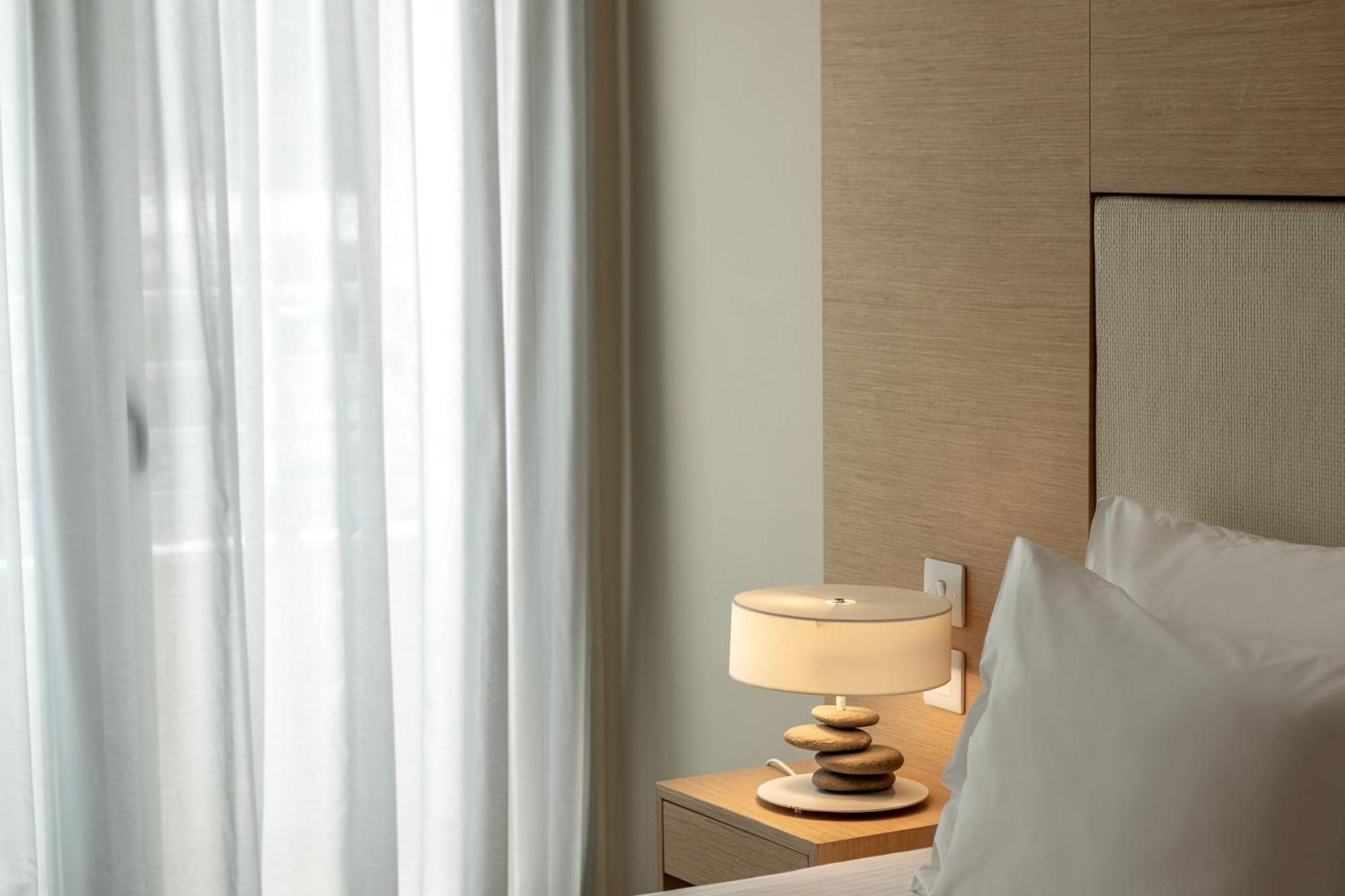 Family Interconnecting Room Inland View