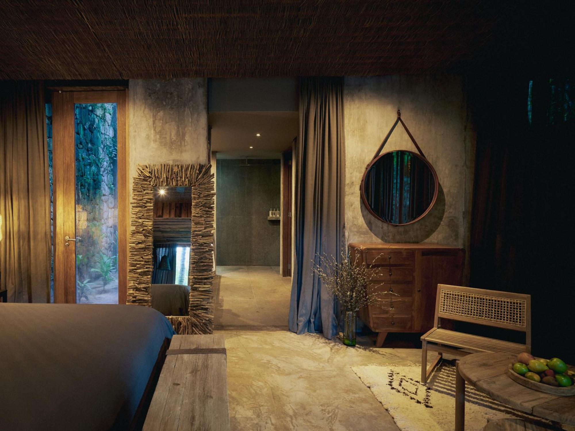 Signature Suite Plunge Pool