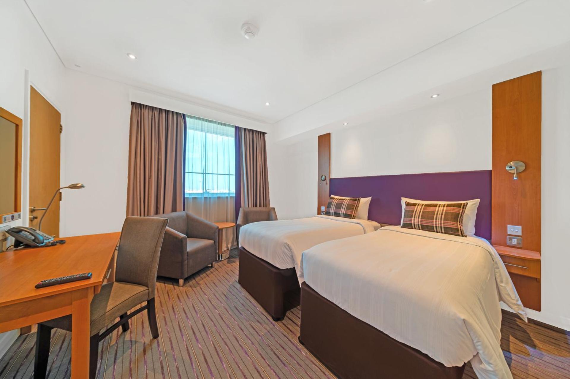 Smoking Twin Room
