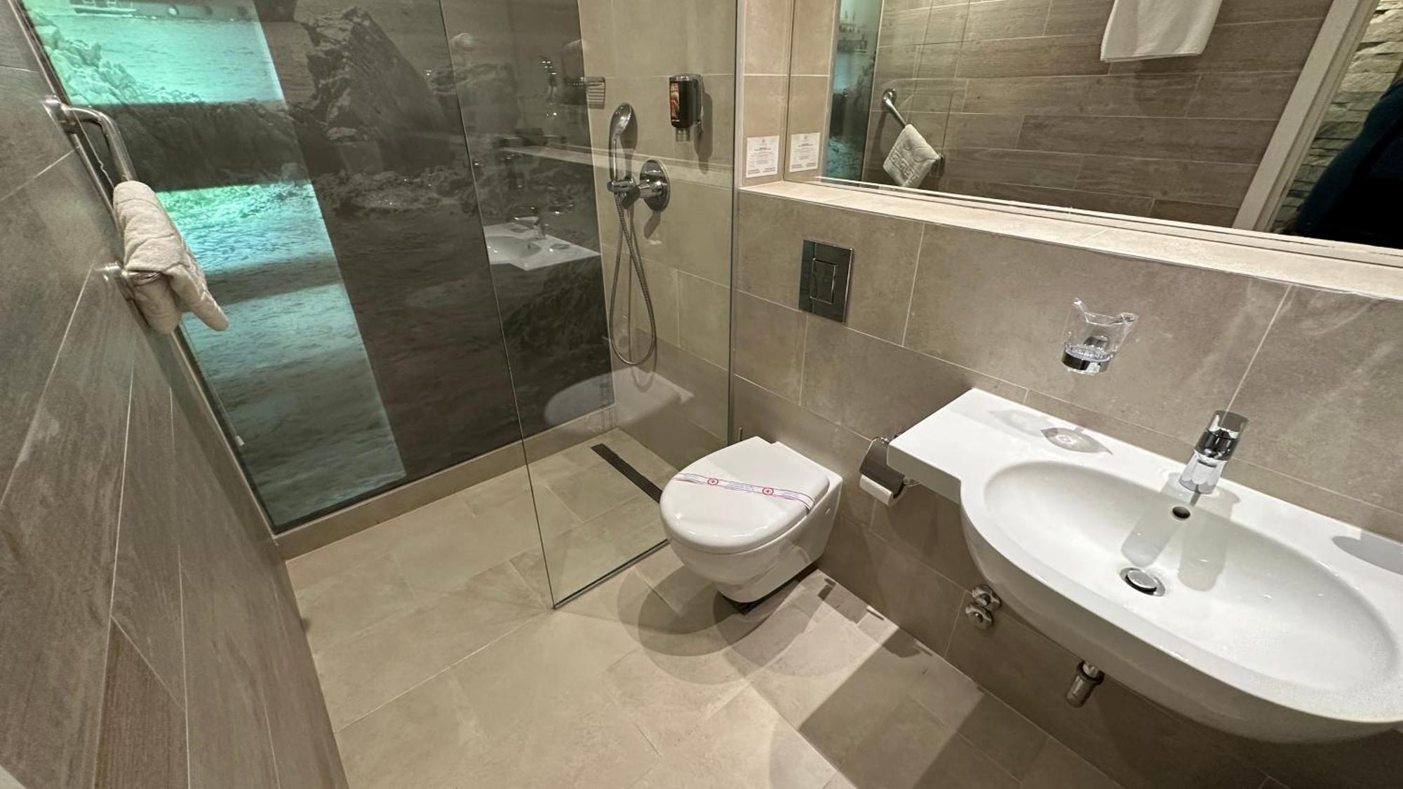 Double or Twin Room Extra Bed