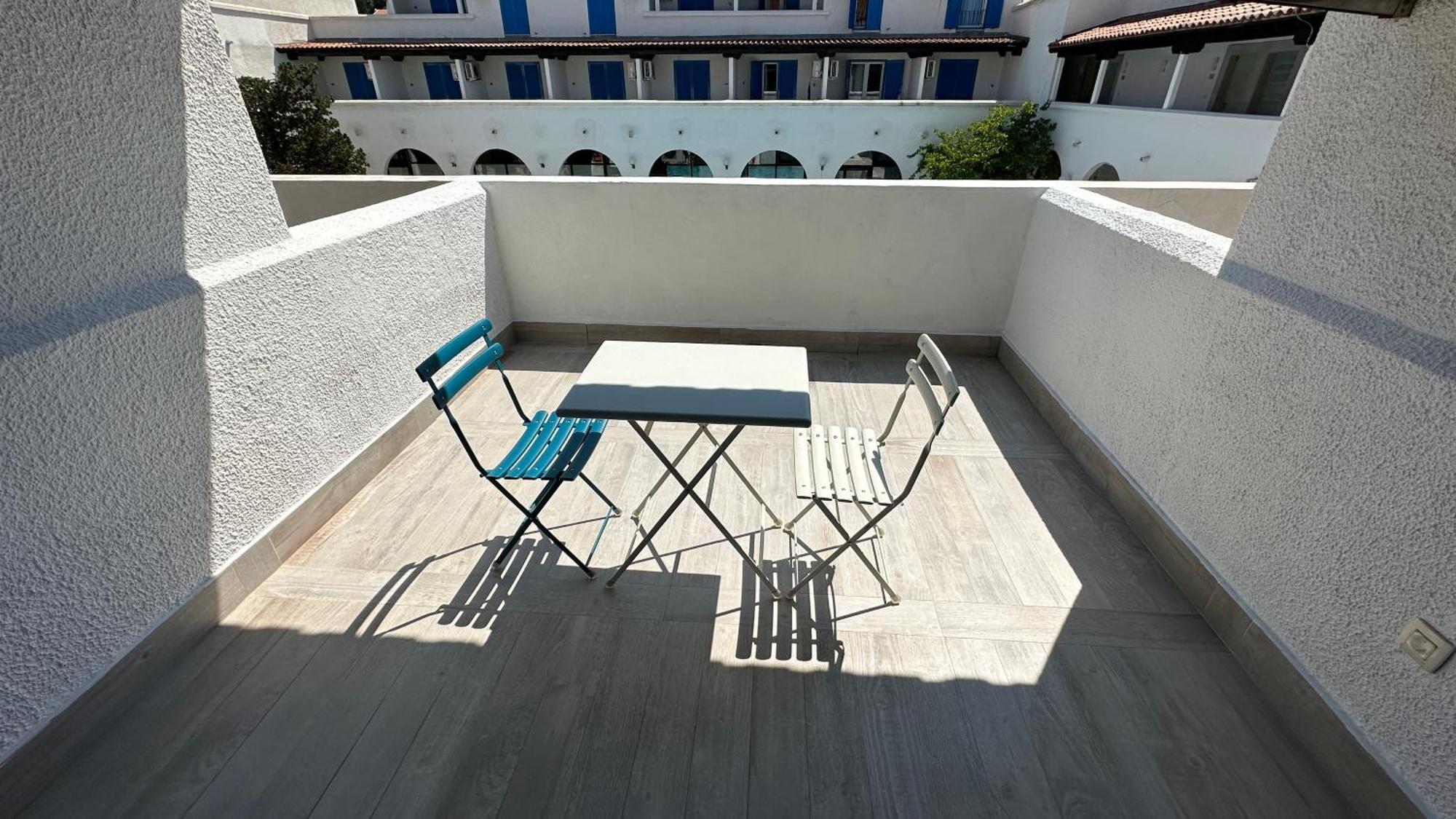 Double or Twin Room Balcony
