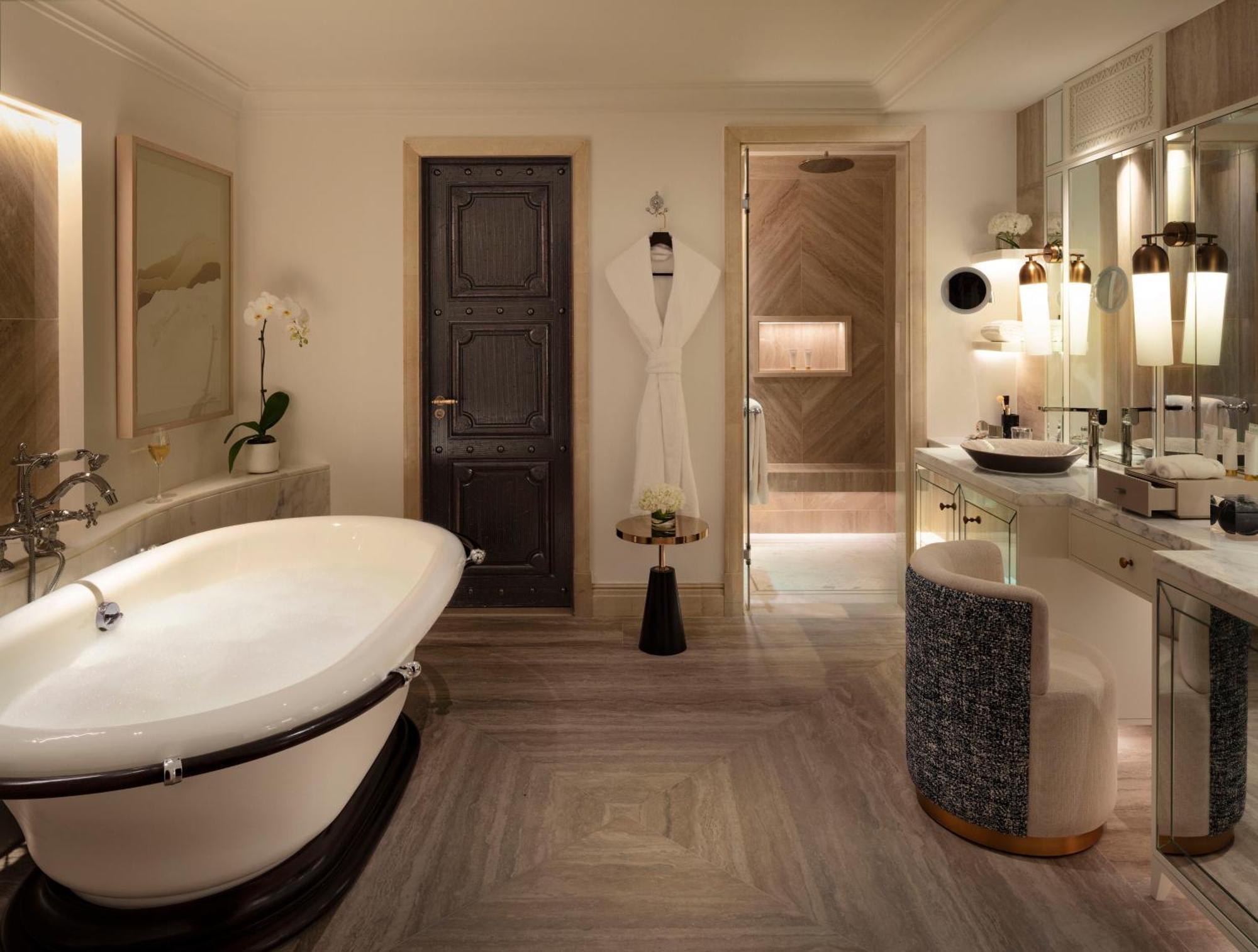 Palm House Garden Suite