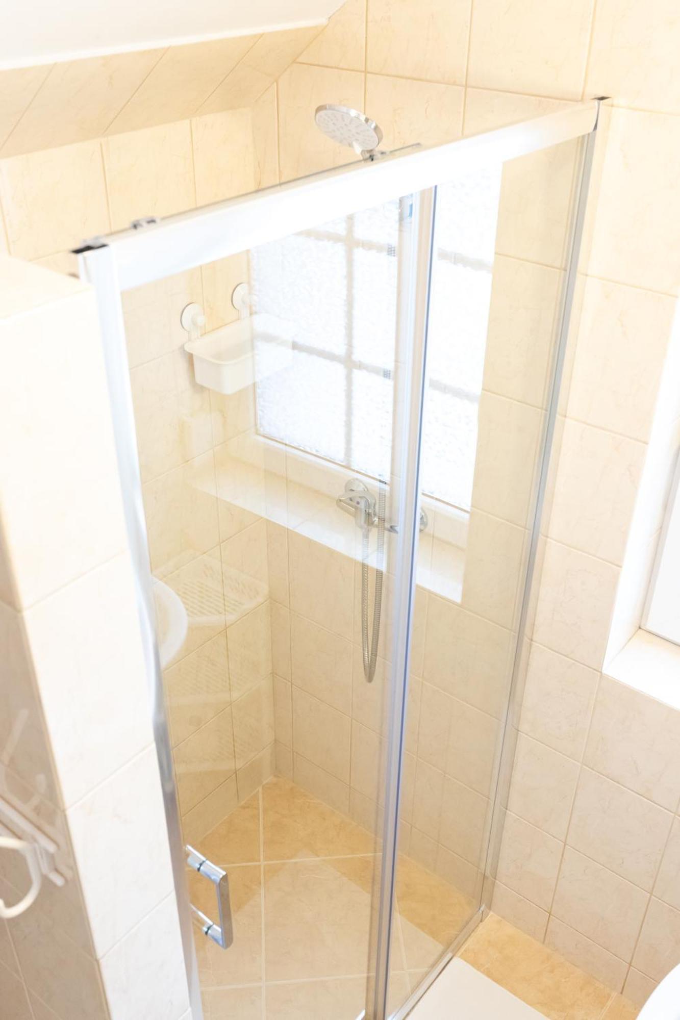 Superior Triple Room,1536583798:JPEG