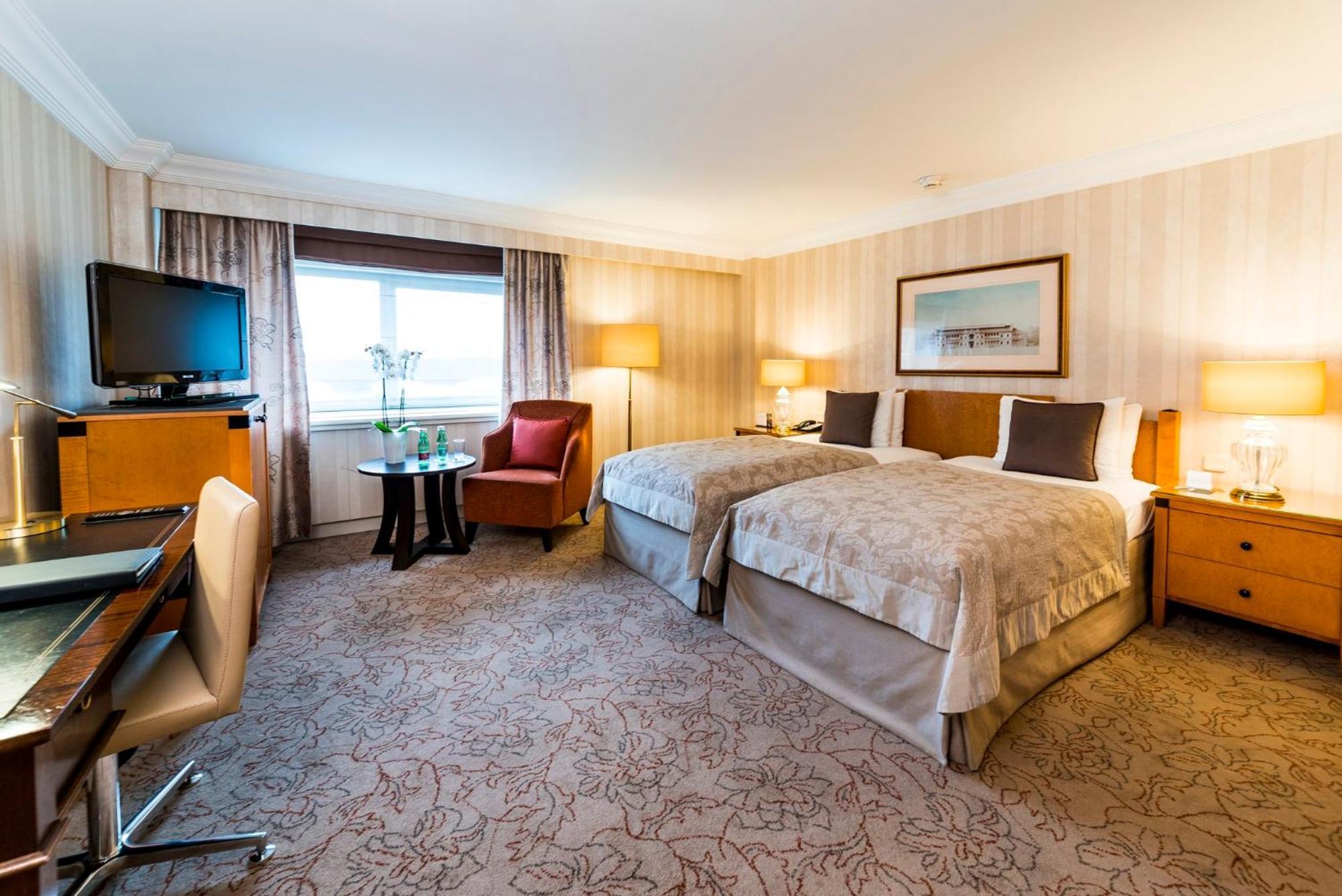 Premium Twin Room