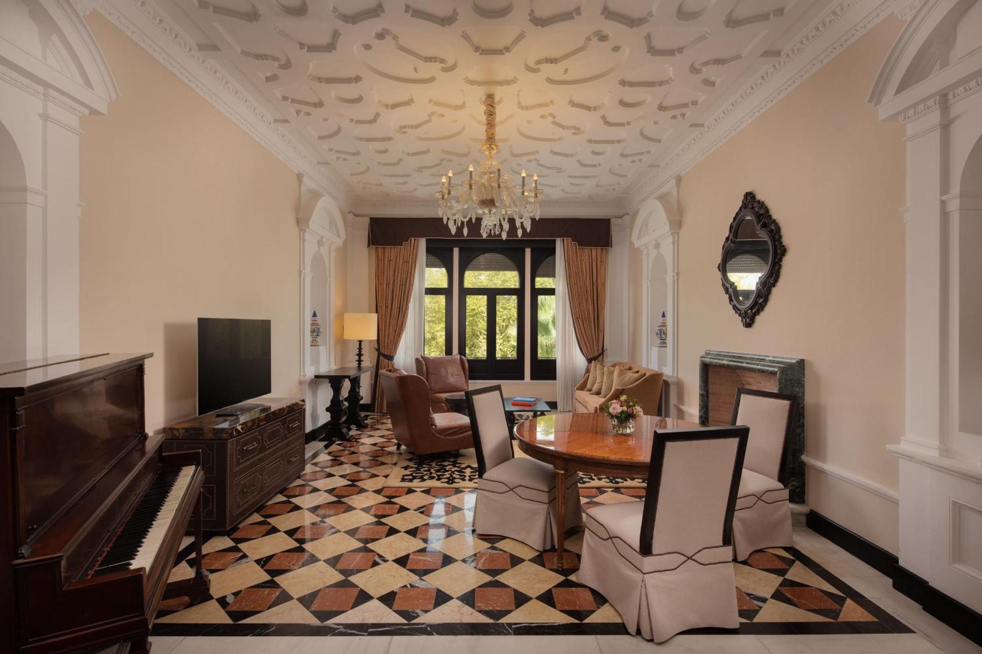 Apartament typu Executive Suite z łóżkiem typu king-size