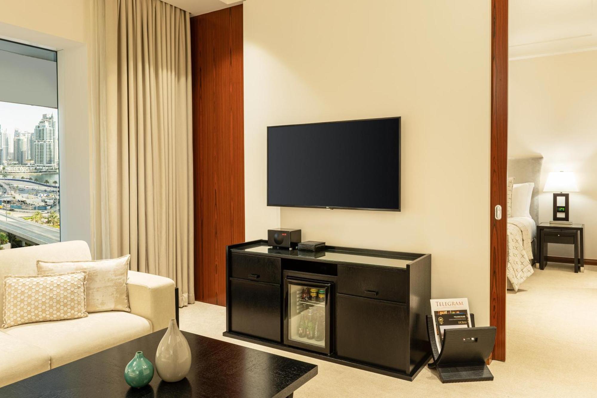 Premier Junior Suite Executive Lounge Access Afternoon Tea & Happy Hour Complimentary Resort Beach & Pool Access Airport Transfer from Dubai Airport1 King