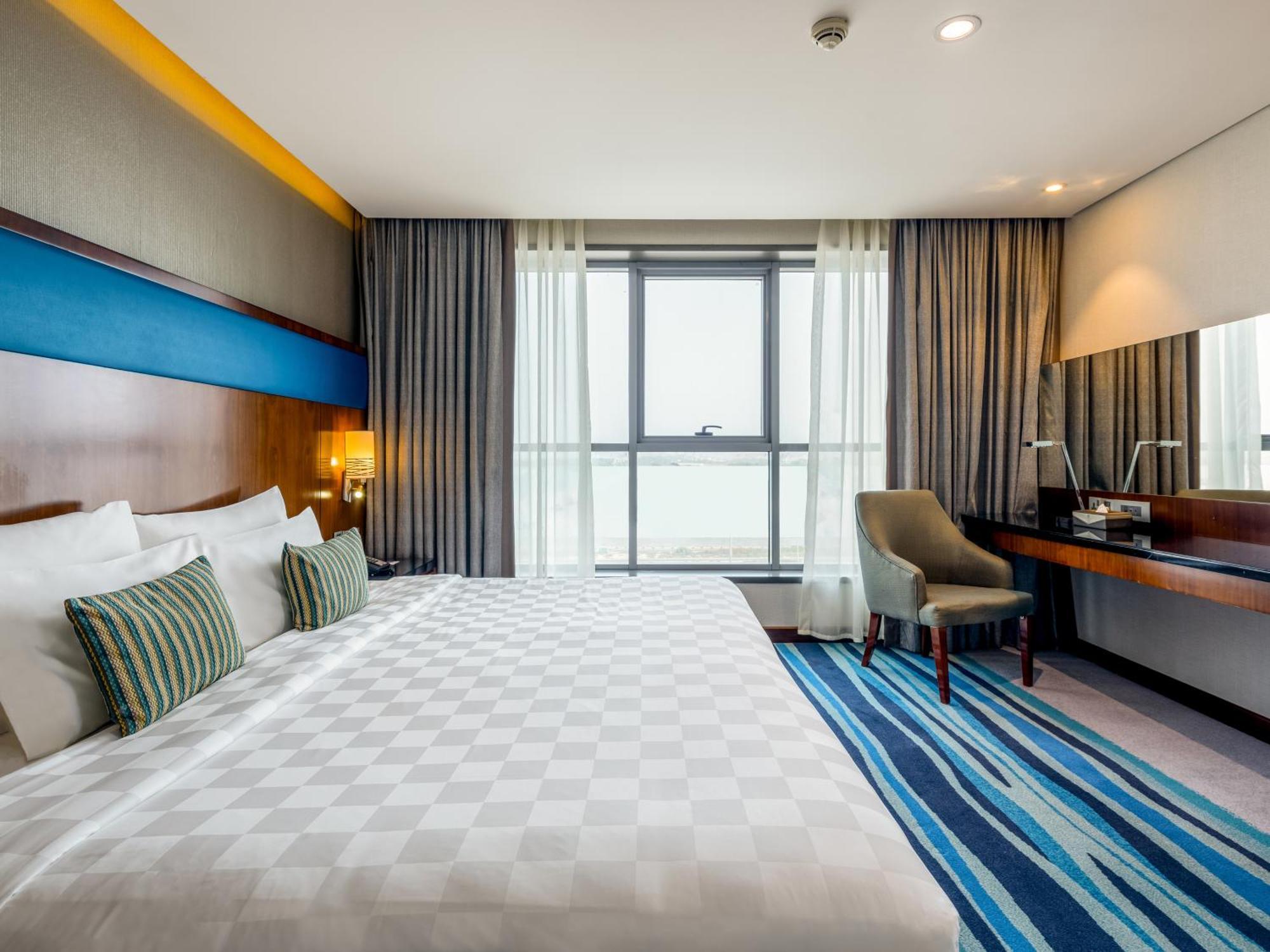 Deluxe Two-Bedroom Suite