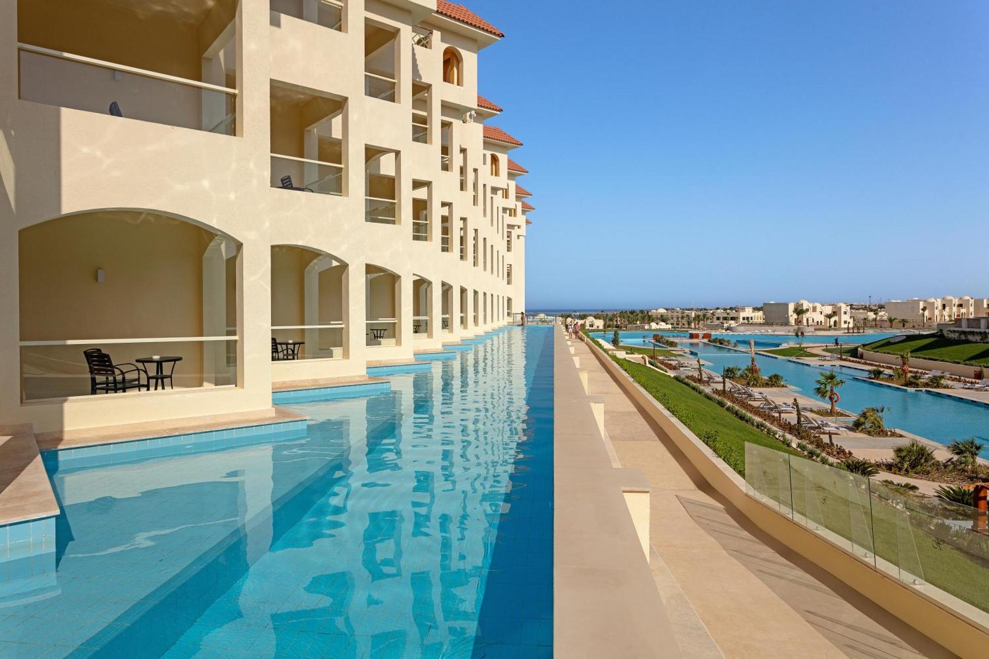 Apartament typu Junior Suite Swim Up