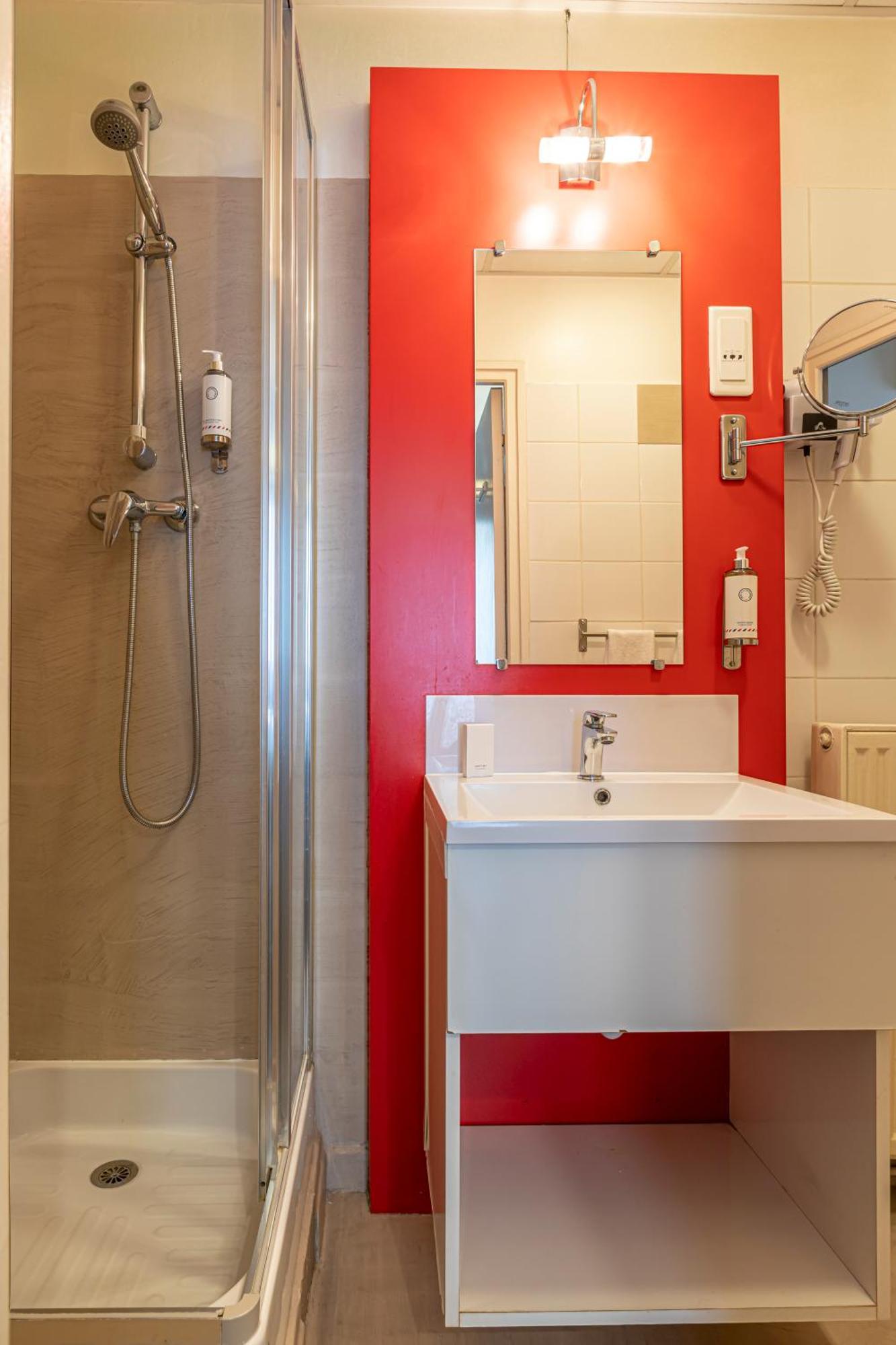 Standard Single Room,1541634550:JPEG