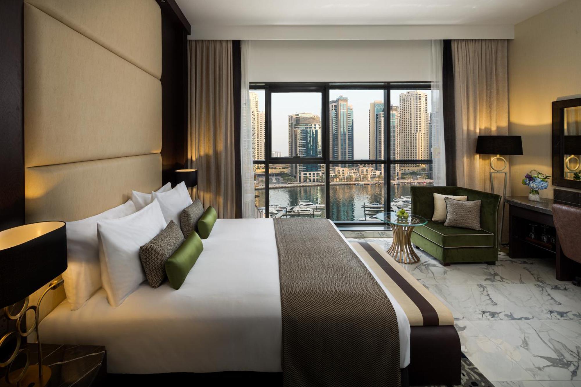 Club Room Twin bed High Floor Club Lounge Access