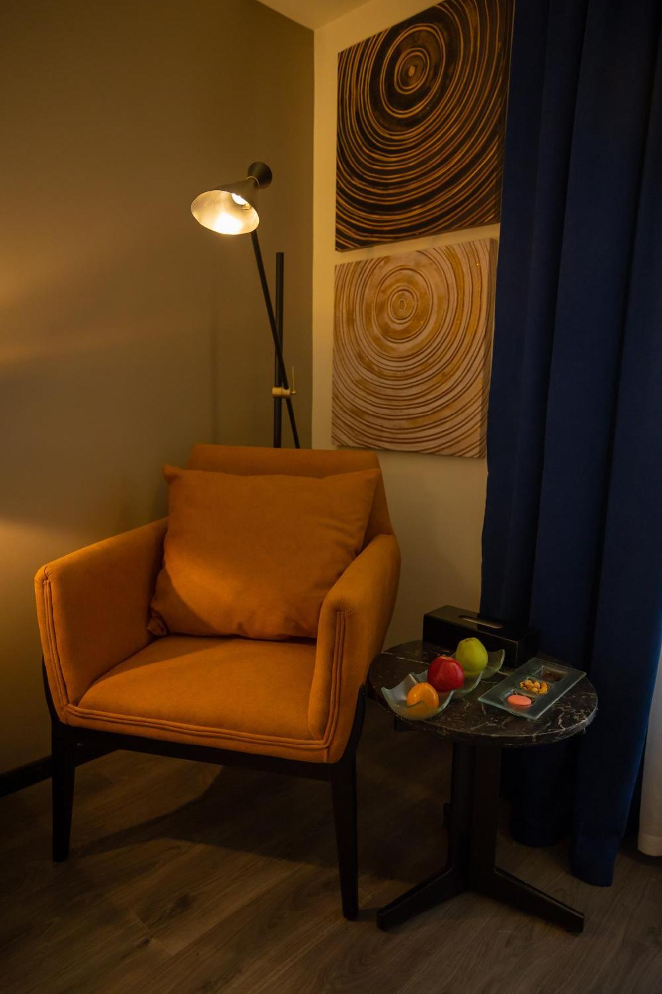 Premium Twin Room 24 or 7 Butler Lounge Access