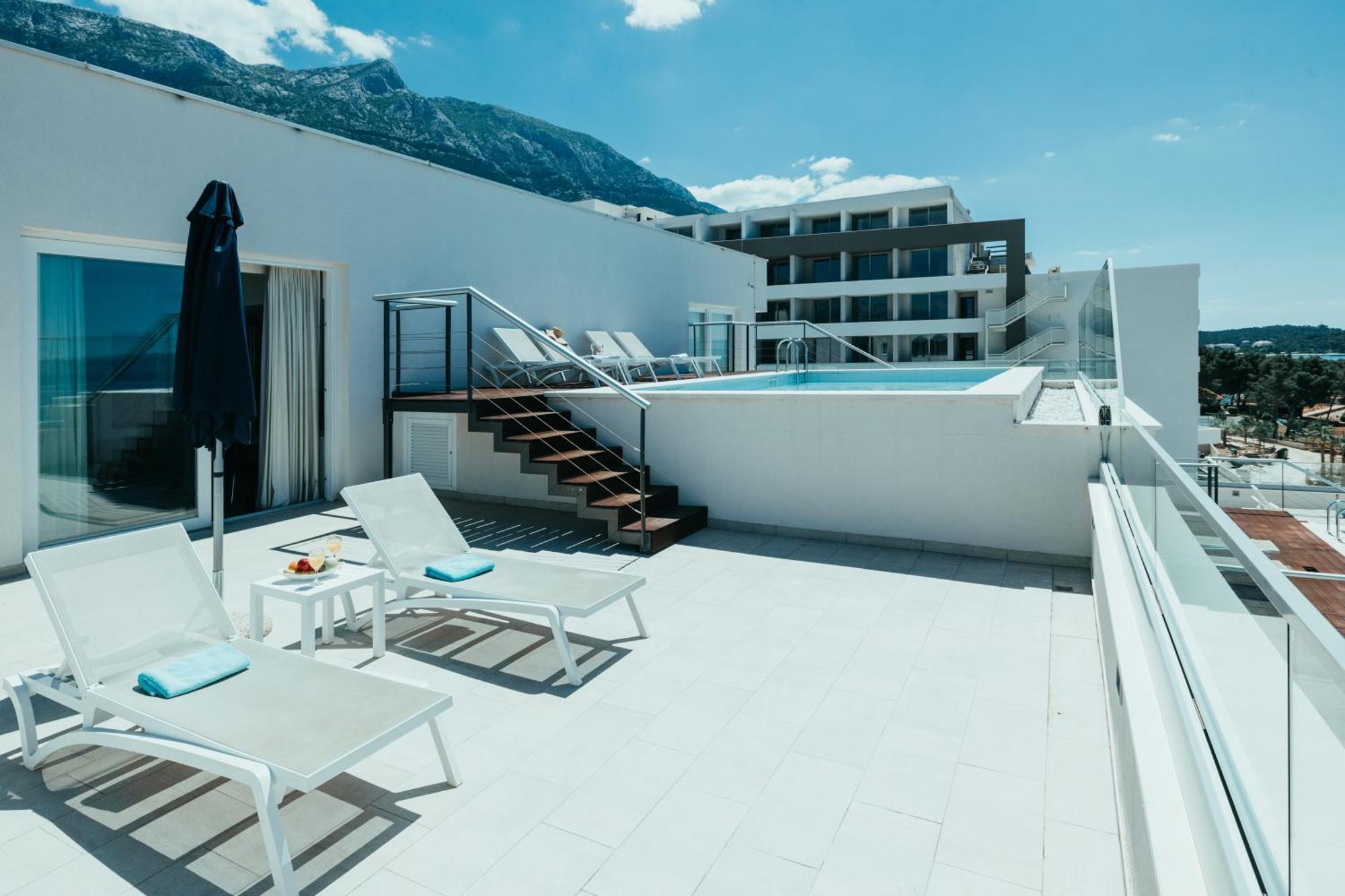 Penthouse Apartment