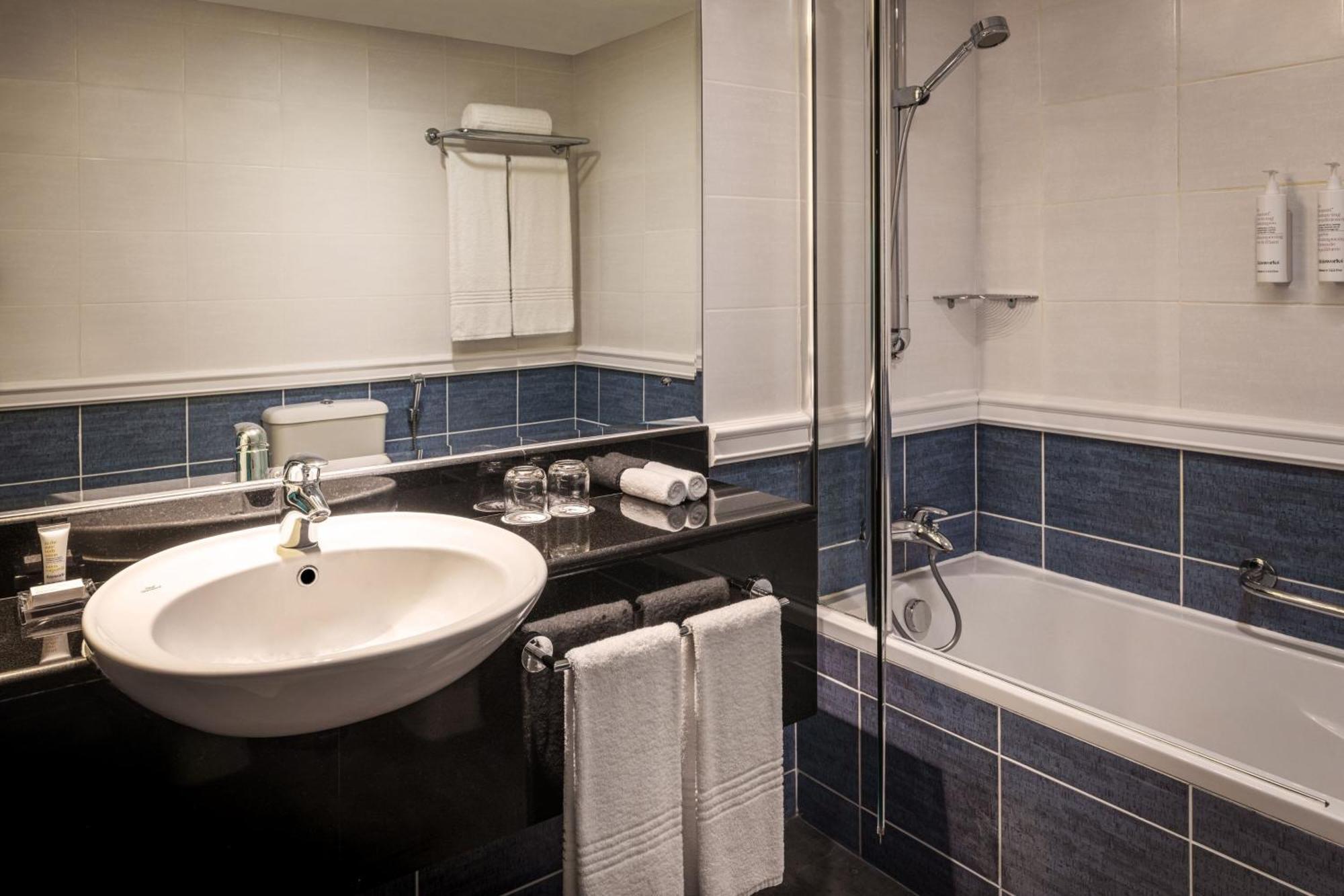 Renovated 3 Bedroom Superior Palm View 3 Bedroom Suite Palm view Balcony