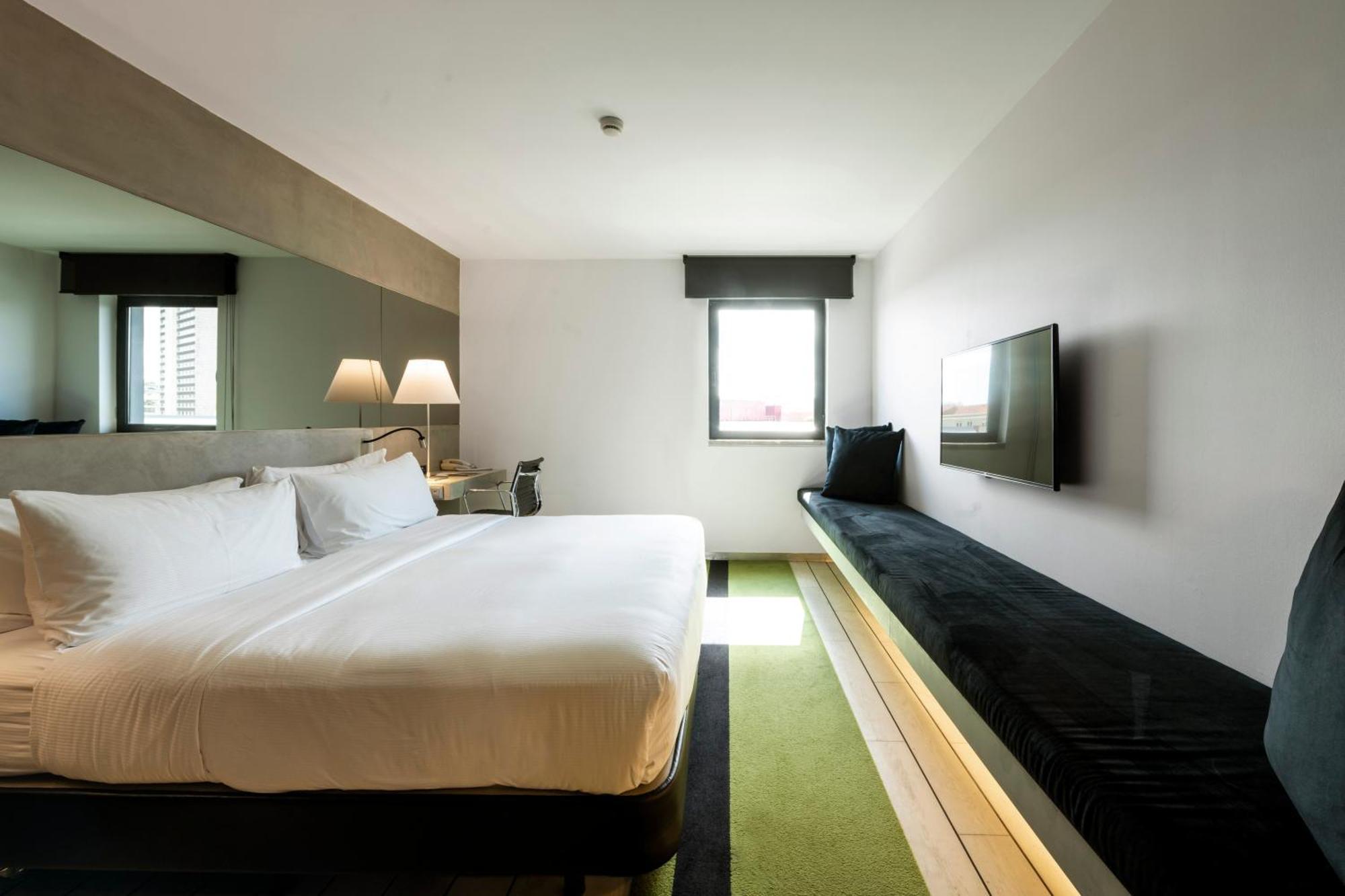 King Guest Room