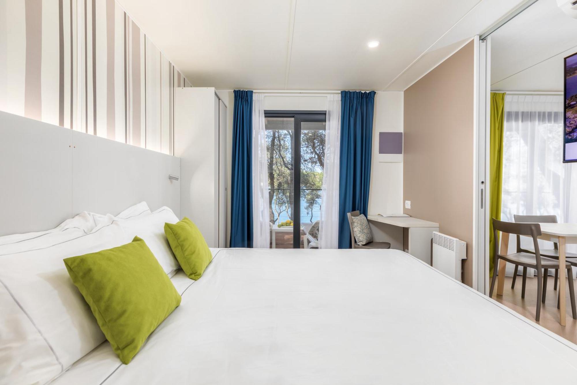 Deluxe Camping Villa First Row To The Sea