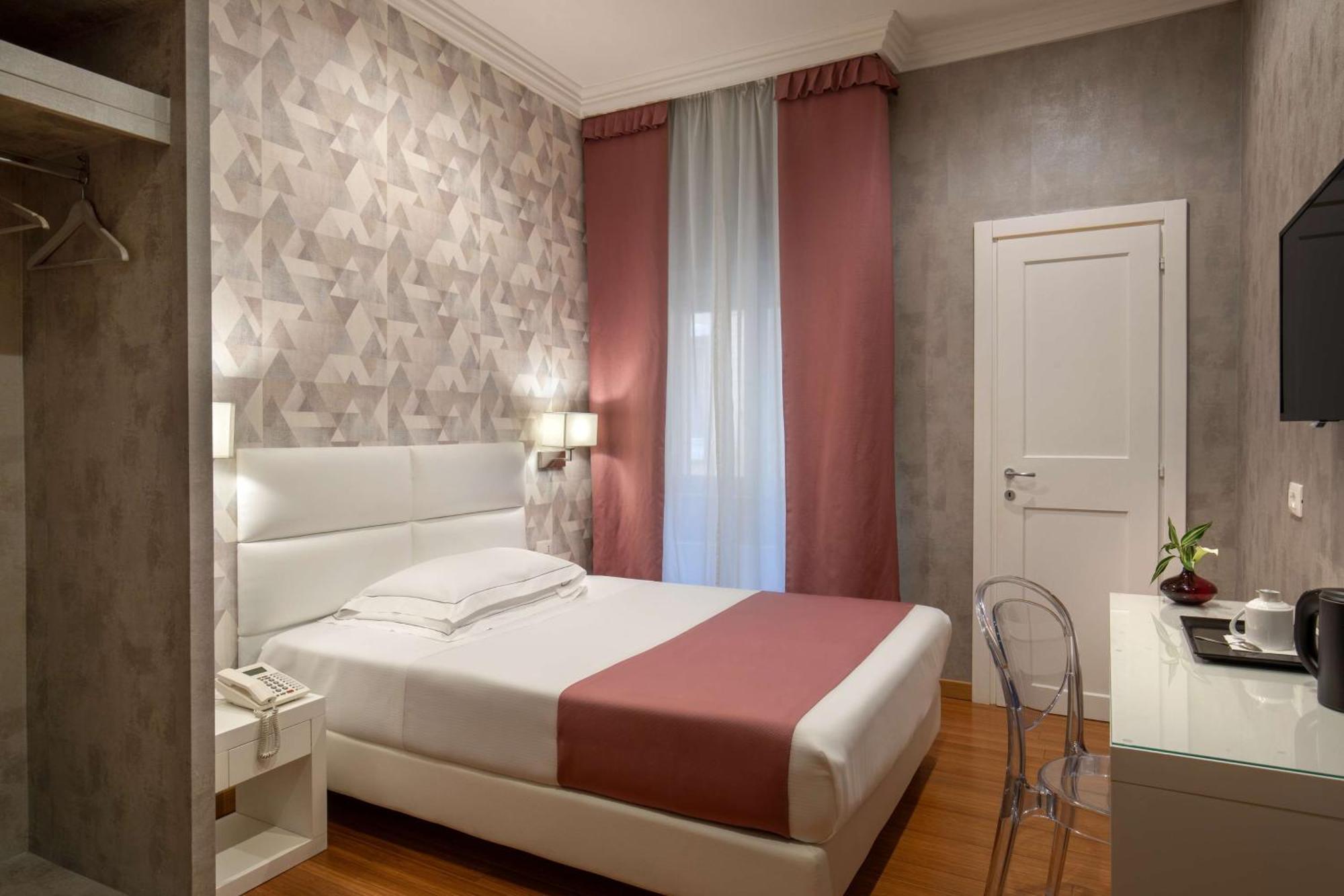 Single Room,1545579940:JPEG