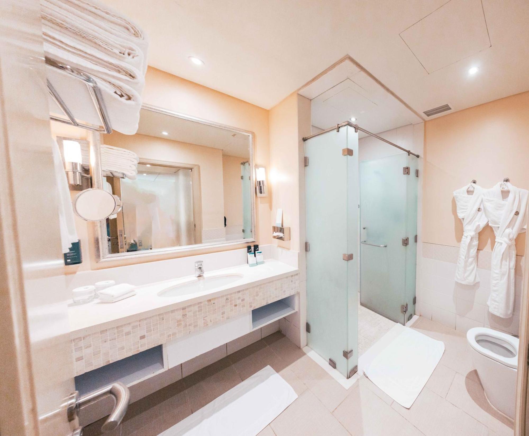 Presidential Suite,1546018219:JPEG