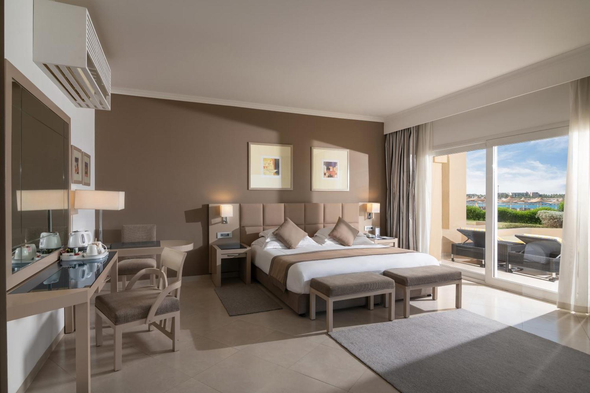 Apartament typu Junior Suite z widokiem na morze