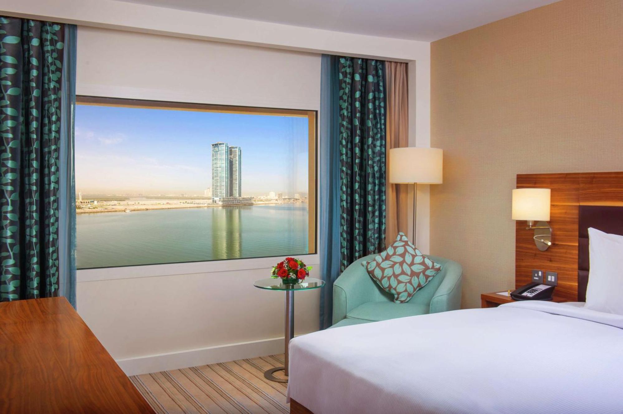 One-Bedroom King Suite