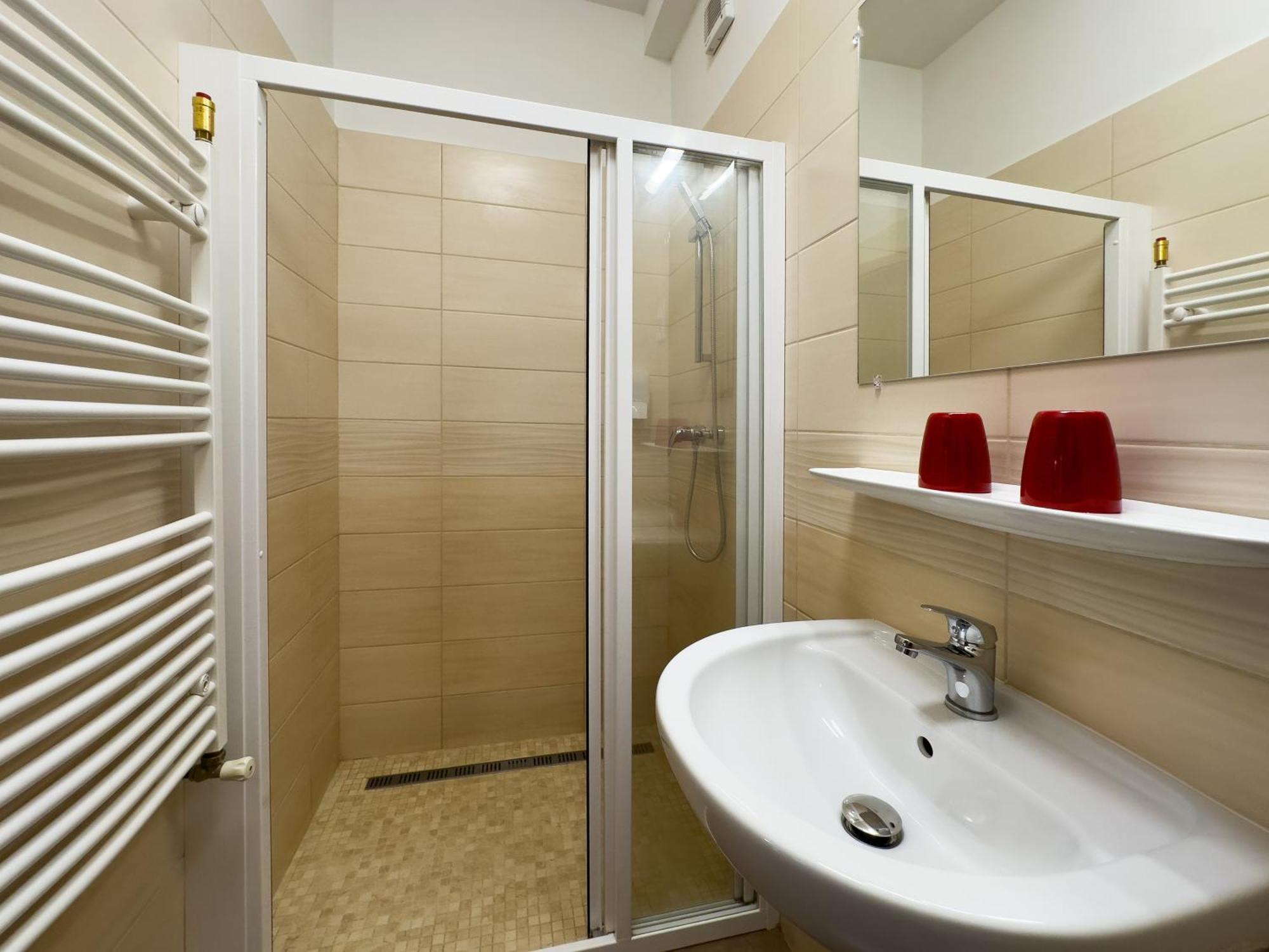 Twin Room with Garden View,1683808708:JPEG