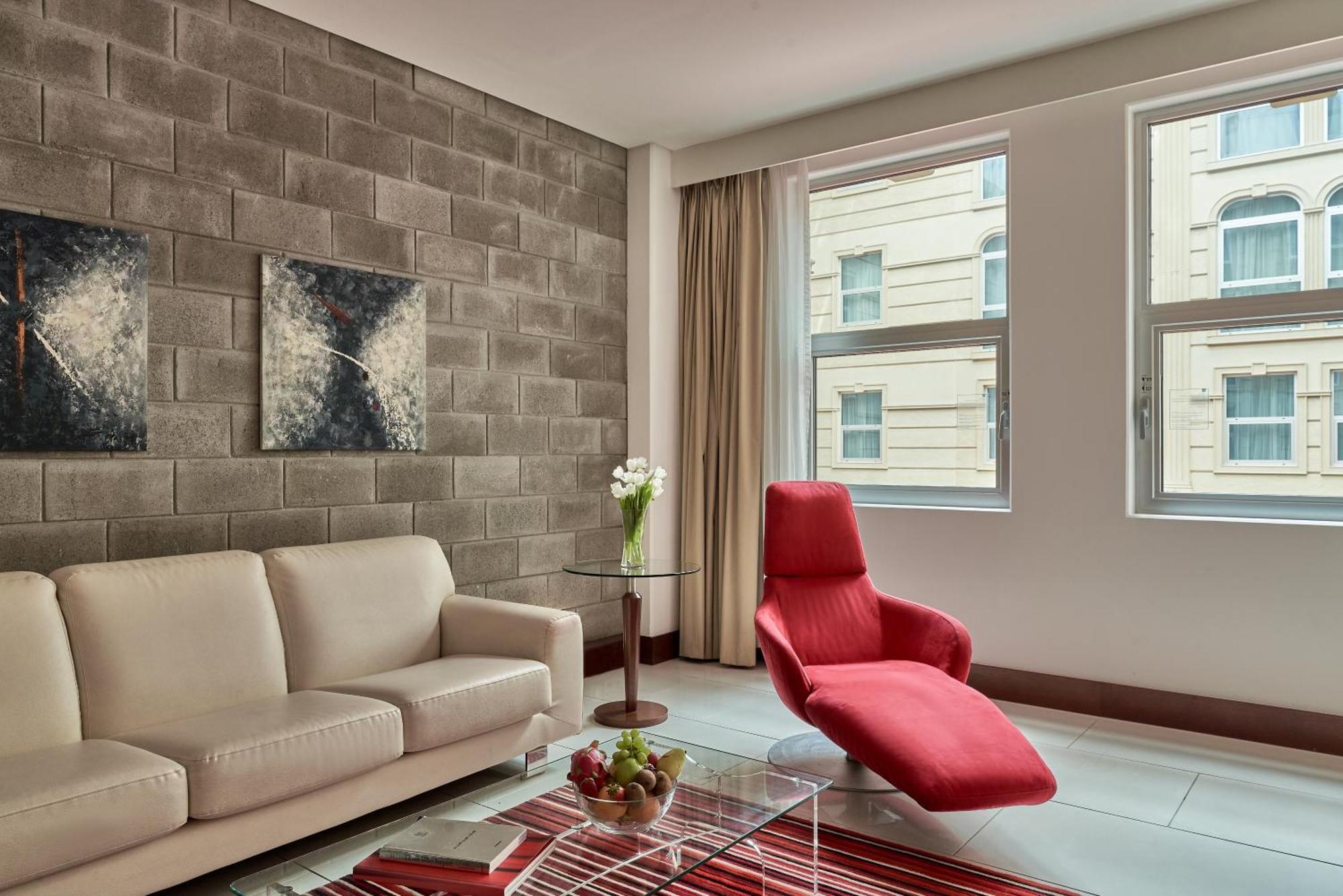 Atrium View One Bedroom Suite - King Bed,1548753790:JPEG