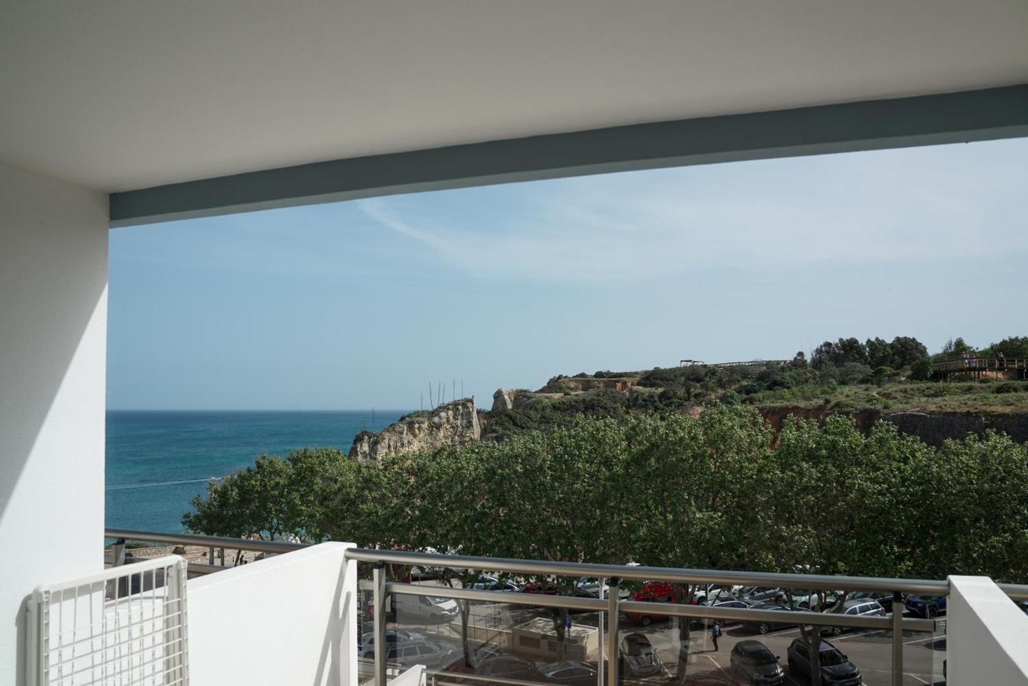 Twin Room Side Sea View