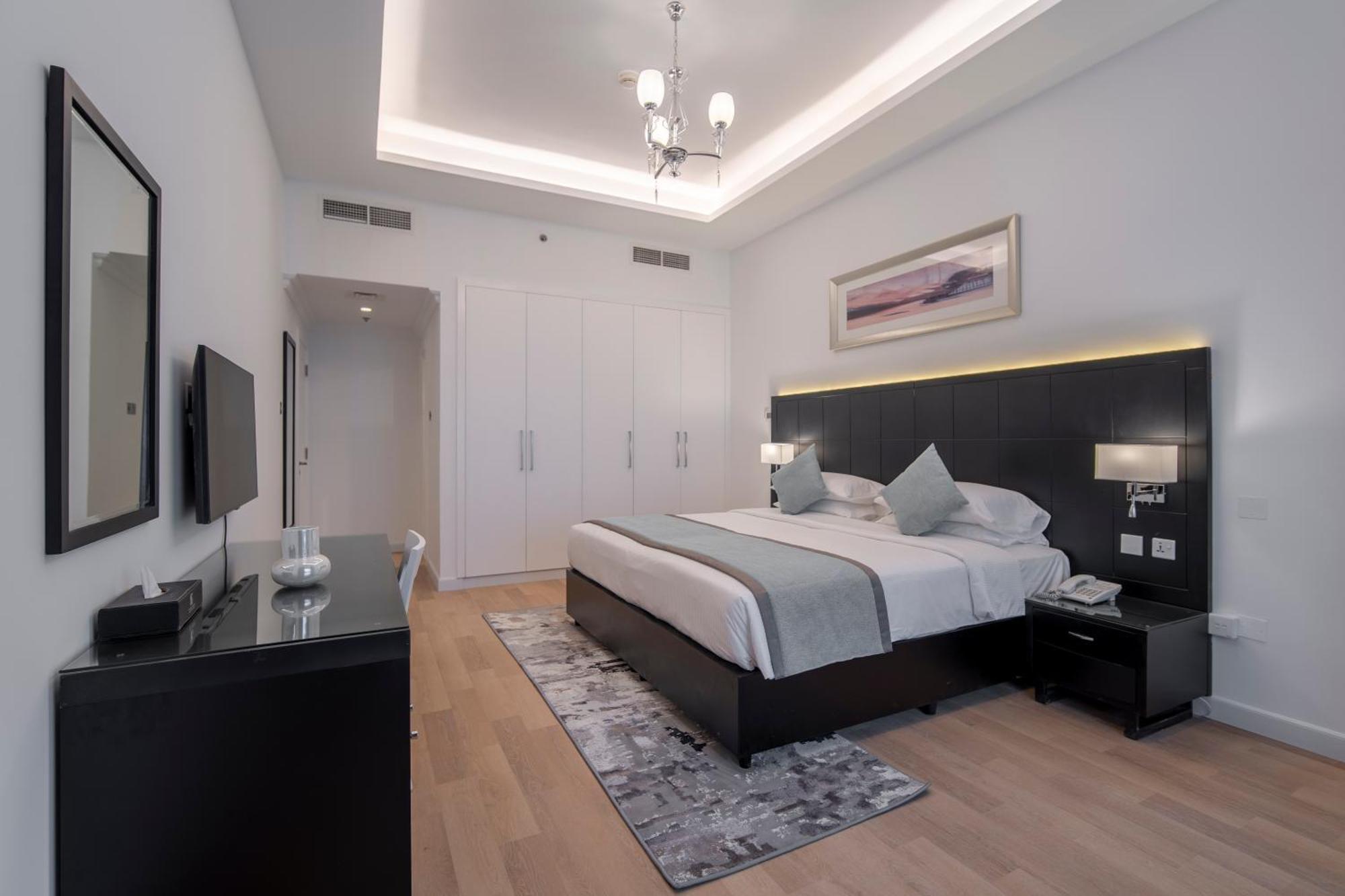 Premium One-Bedroom Apartment Balcony