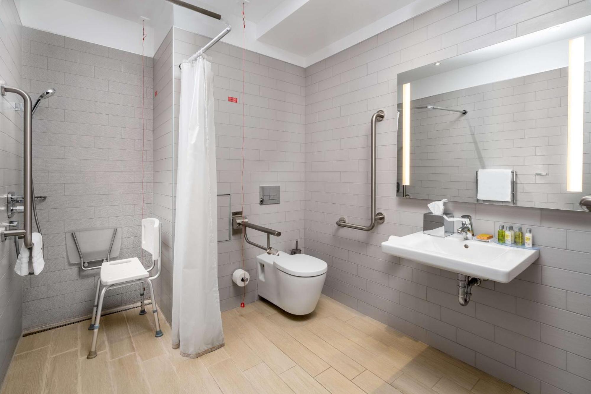 King Room Mobility Accessible