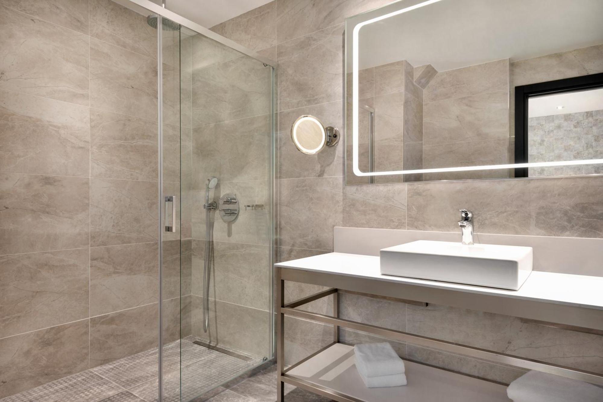 Single Room,1683862484:JPEG