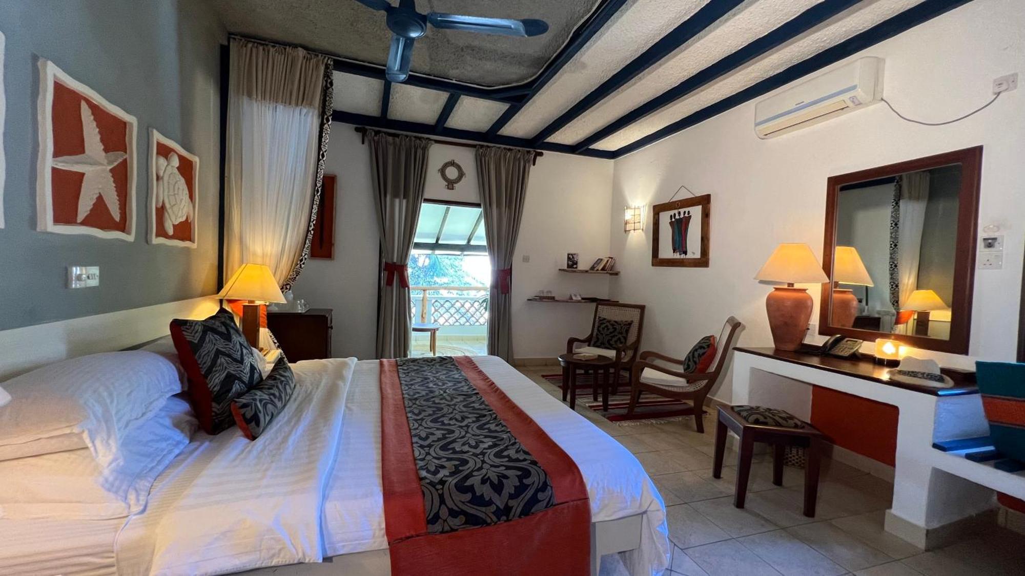 Superior Double or Twin Room Garden View
