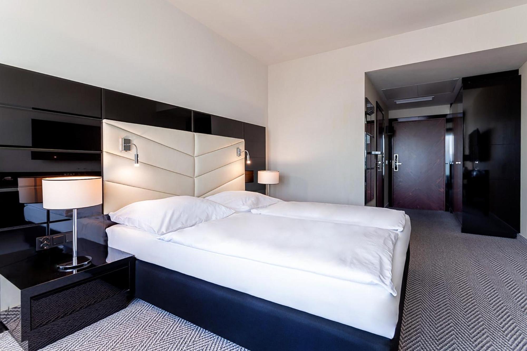 Single Room,1553880787:JPEG