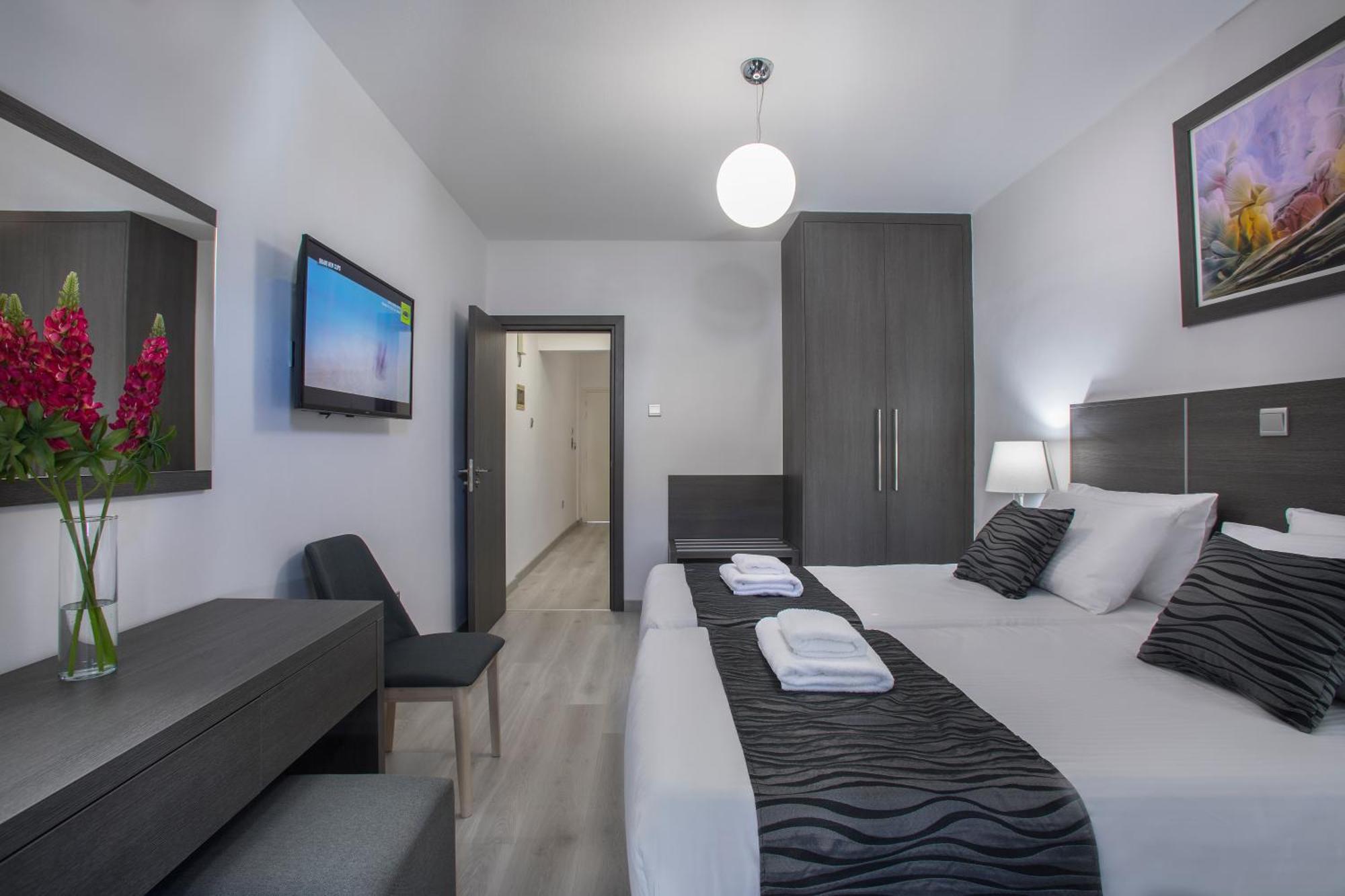 Superior Three-Bedroom Apartment