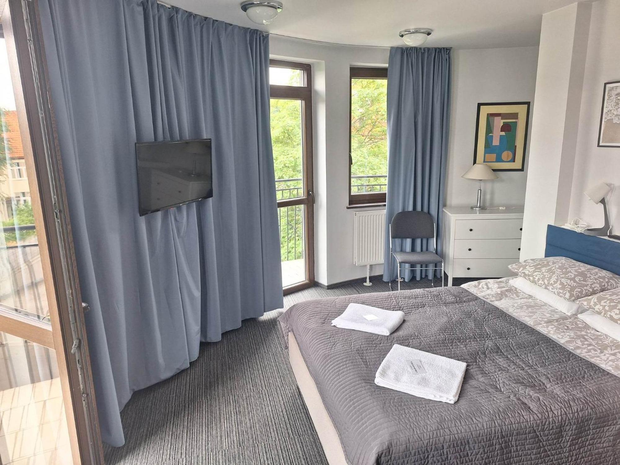 Apartament z balkonem