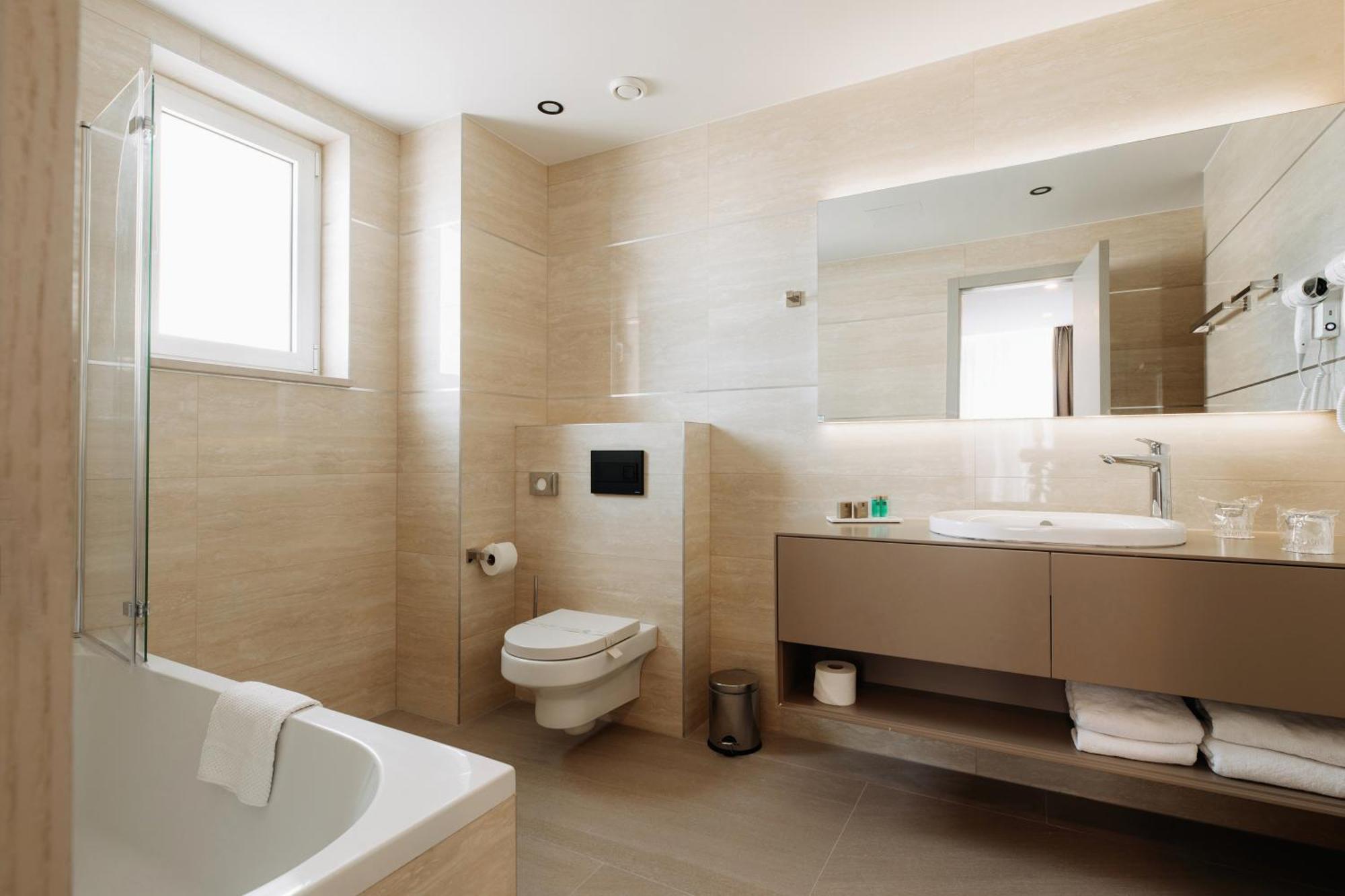 Superior Twin Room Balcony Partial Sea View